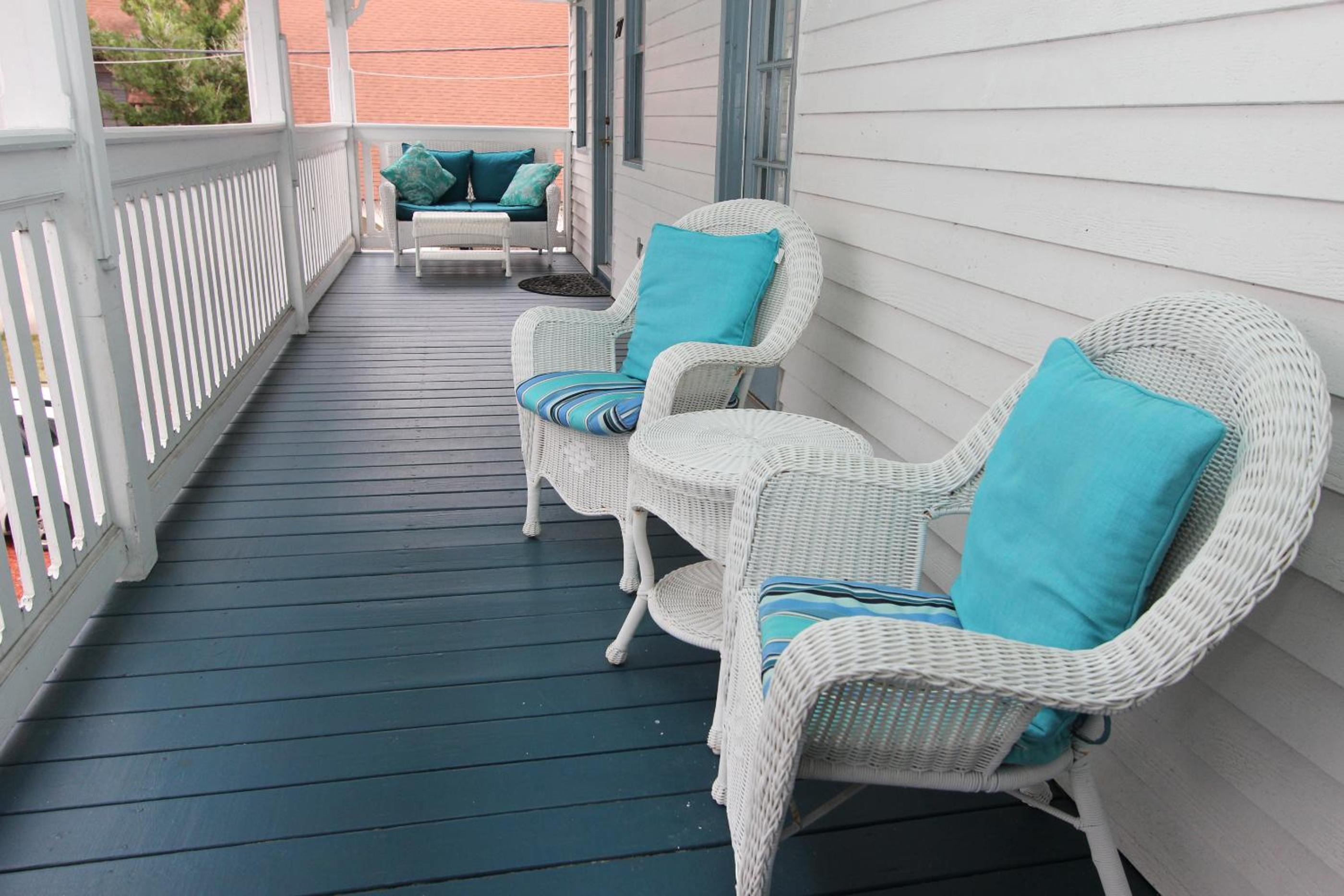 Bayfront Westcott House Bed & Breakfast