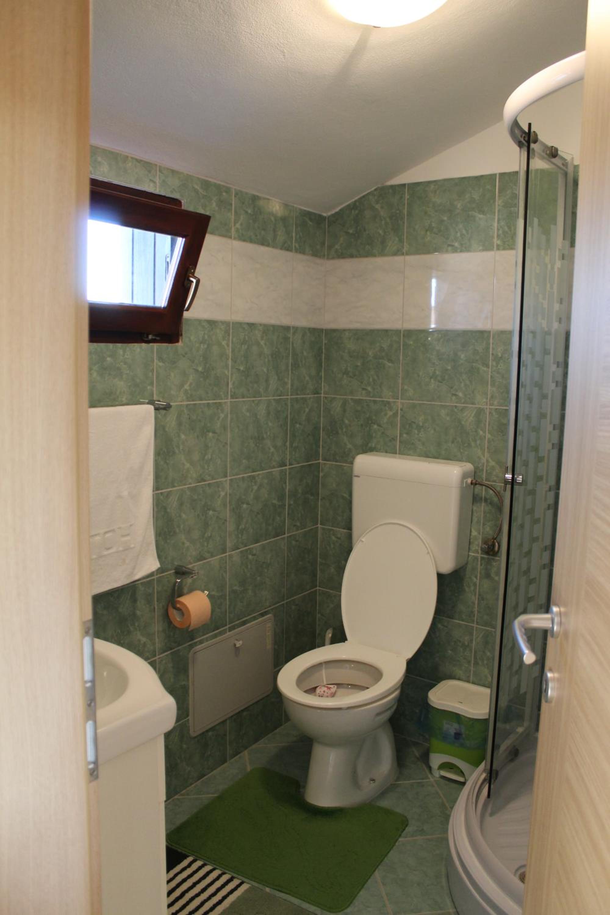 Photo 44