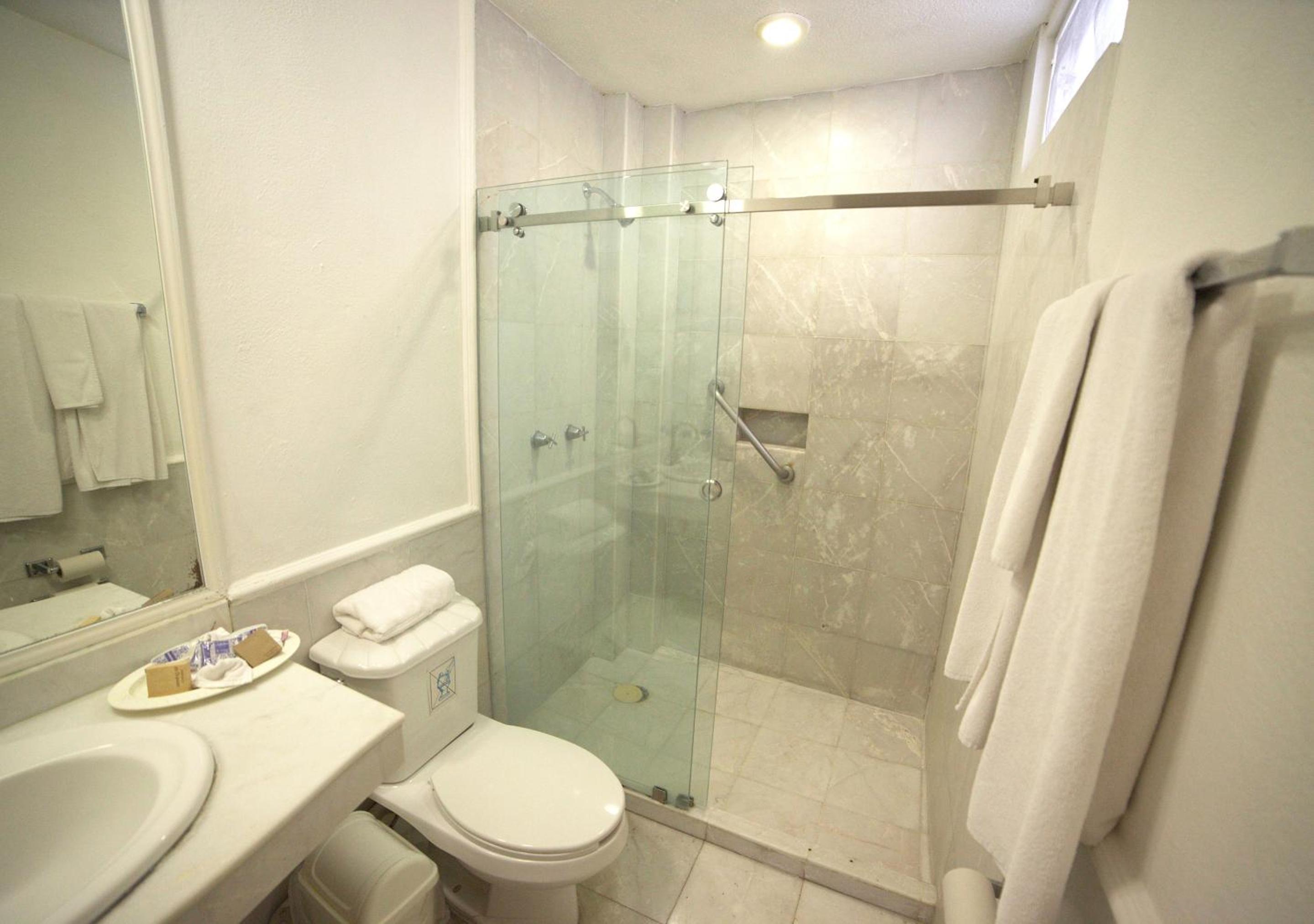 Campeche Vacations - Hotel Francis Drake - Property Image 3