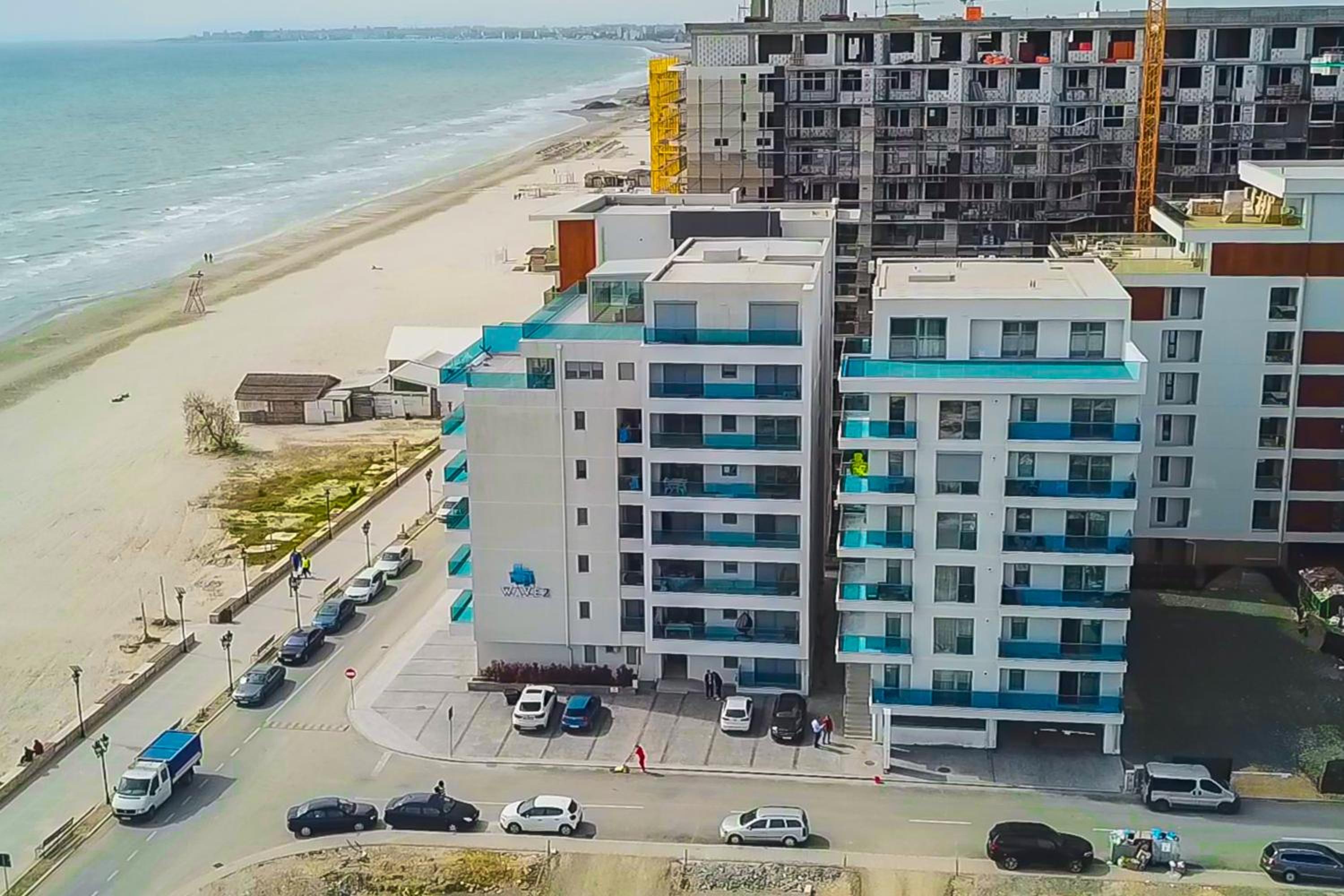 WAVE 2 Promenada Apartments view 5