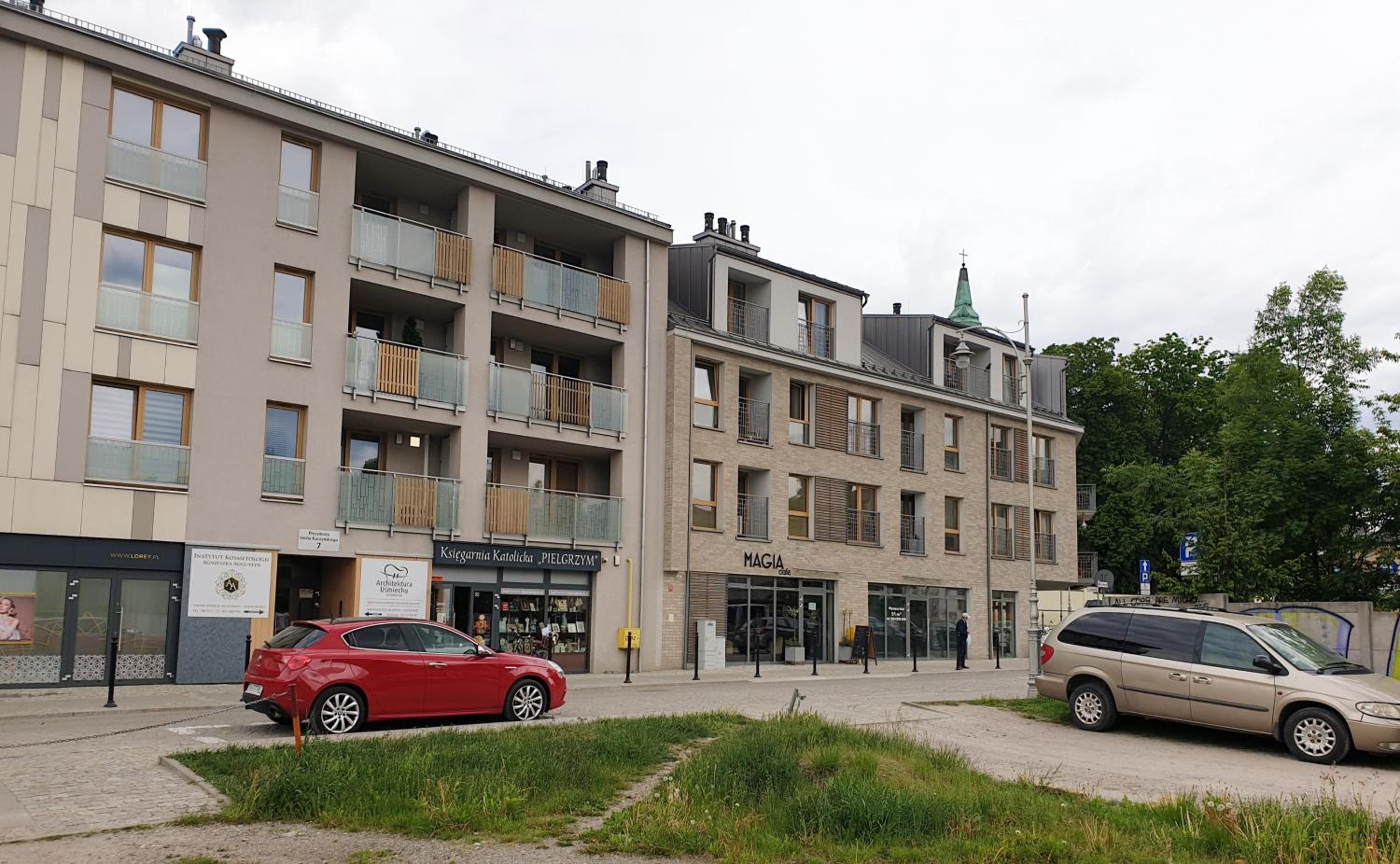 Photo 10