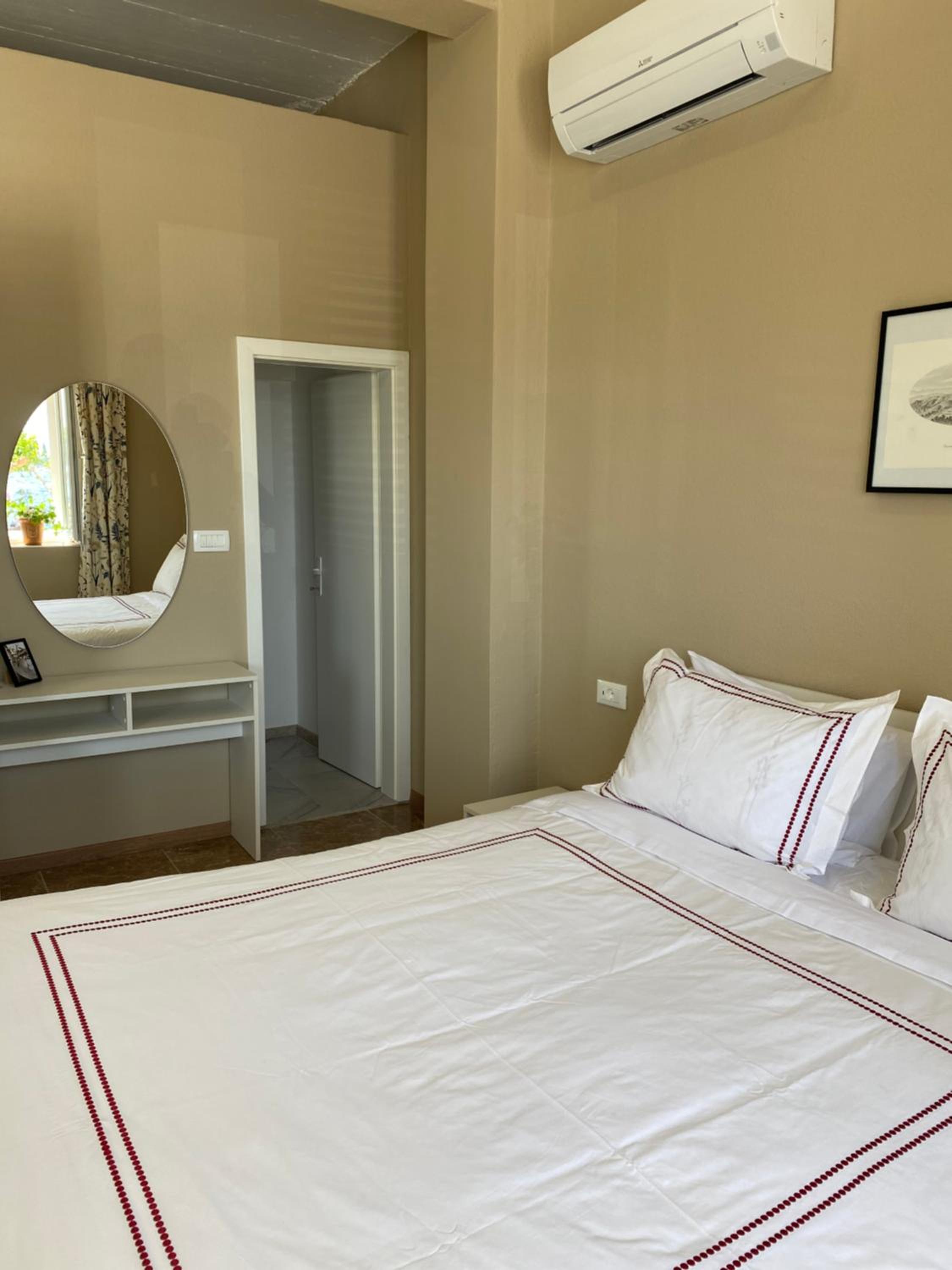 Villa Leo Beach Studio view 3