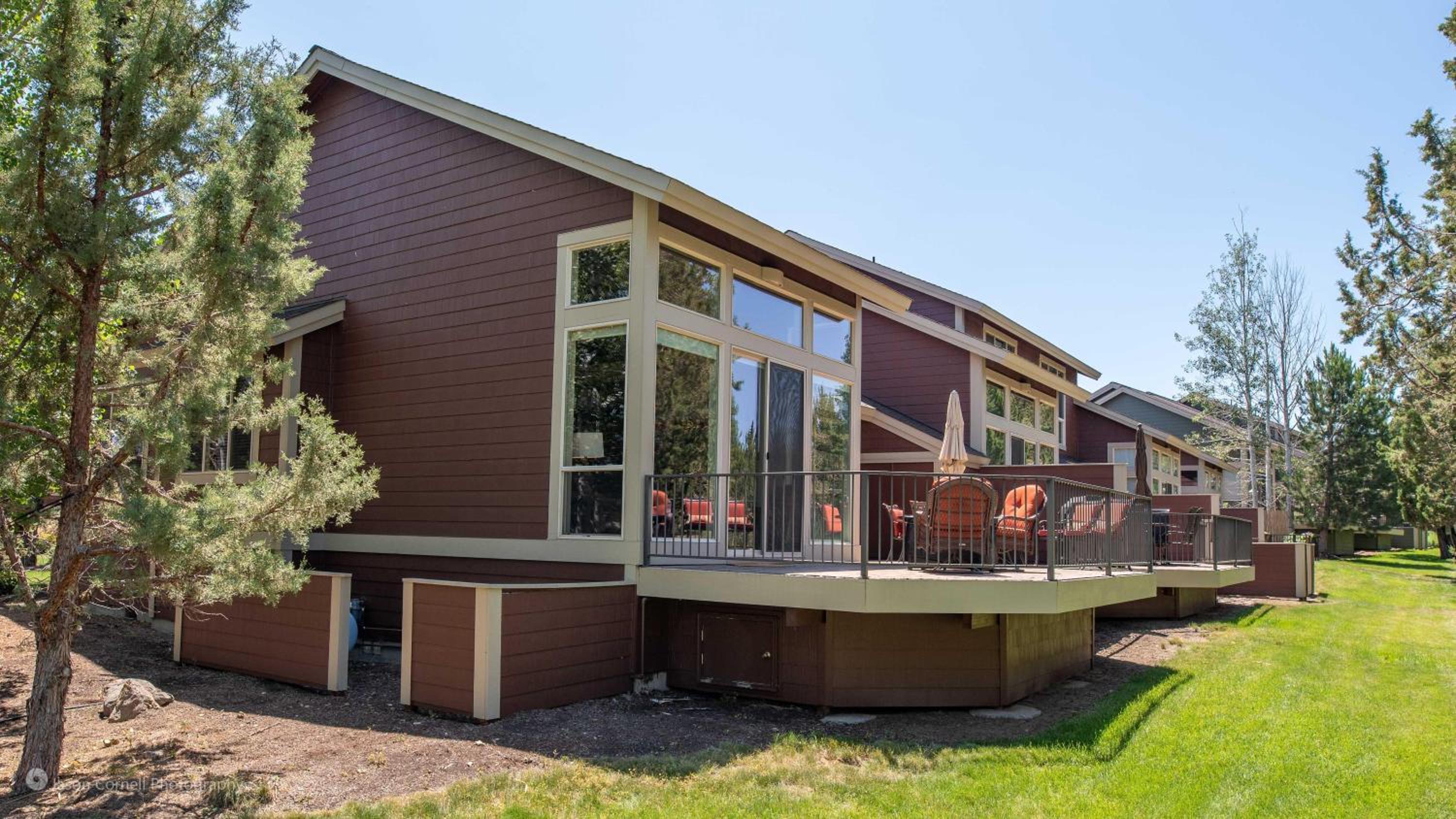 Creekside Townhome view 2