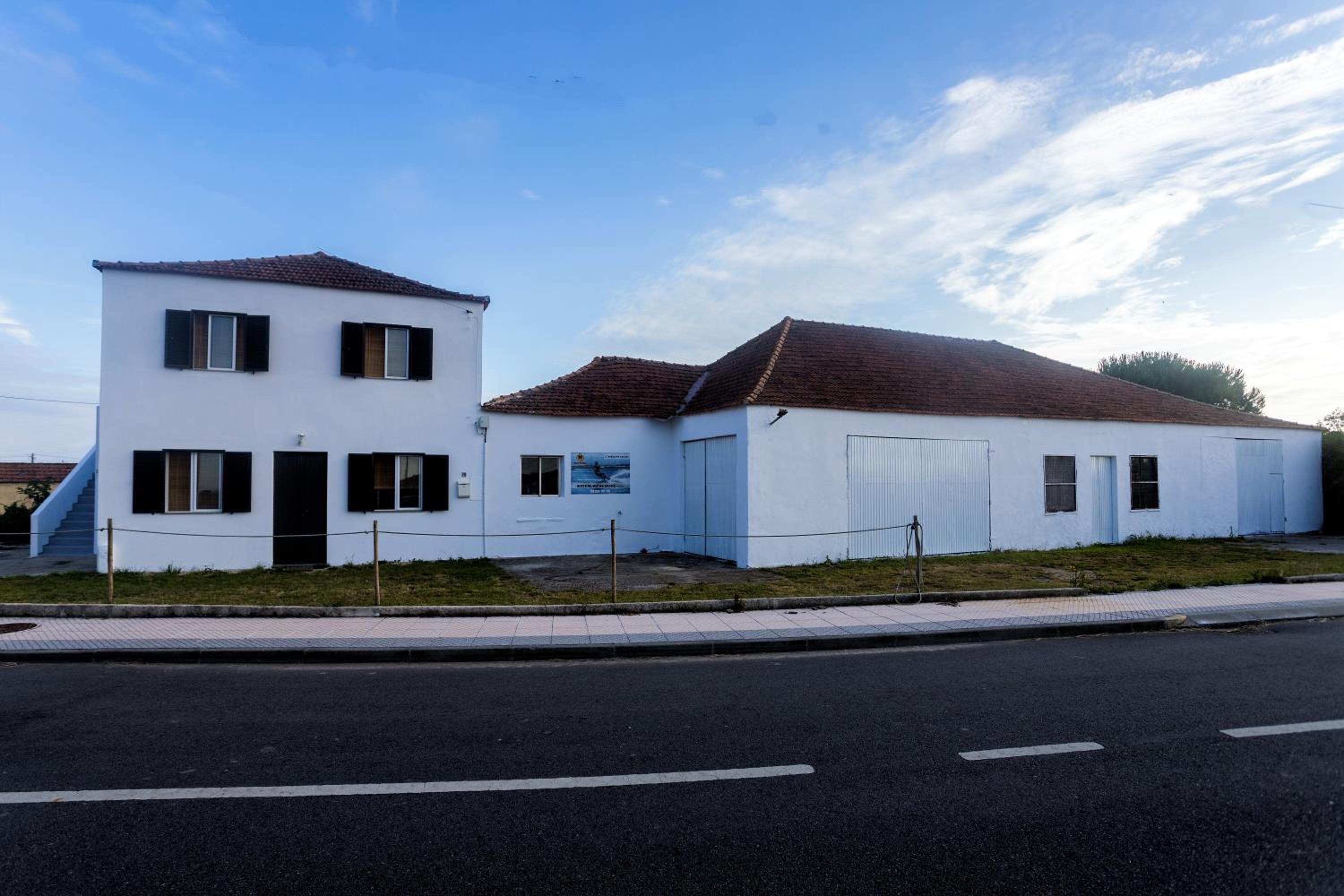Ria de Aveiro White House view 2