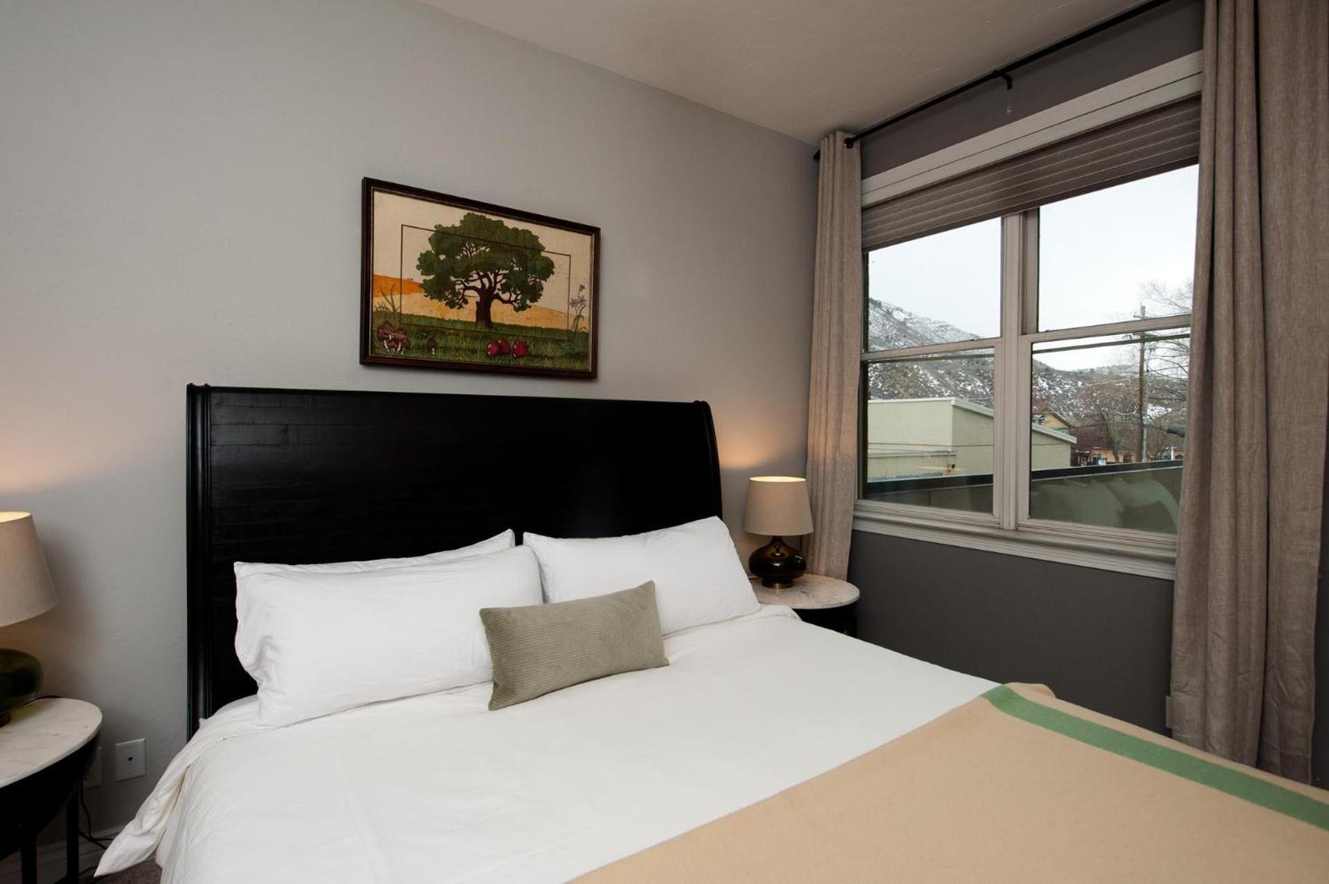 Mears House Unit 1A view 4