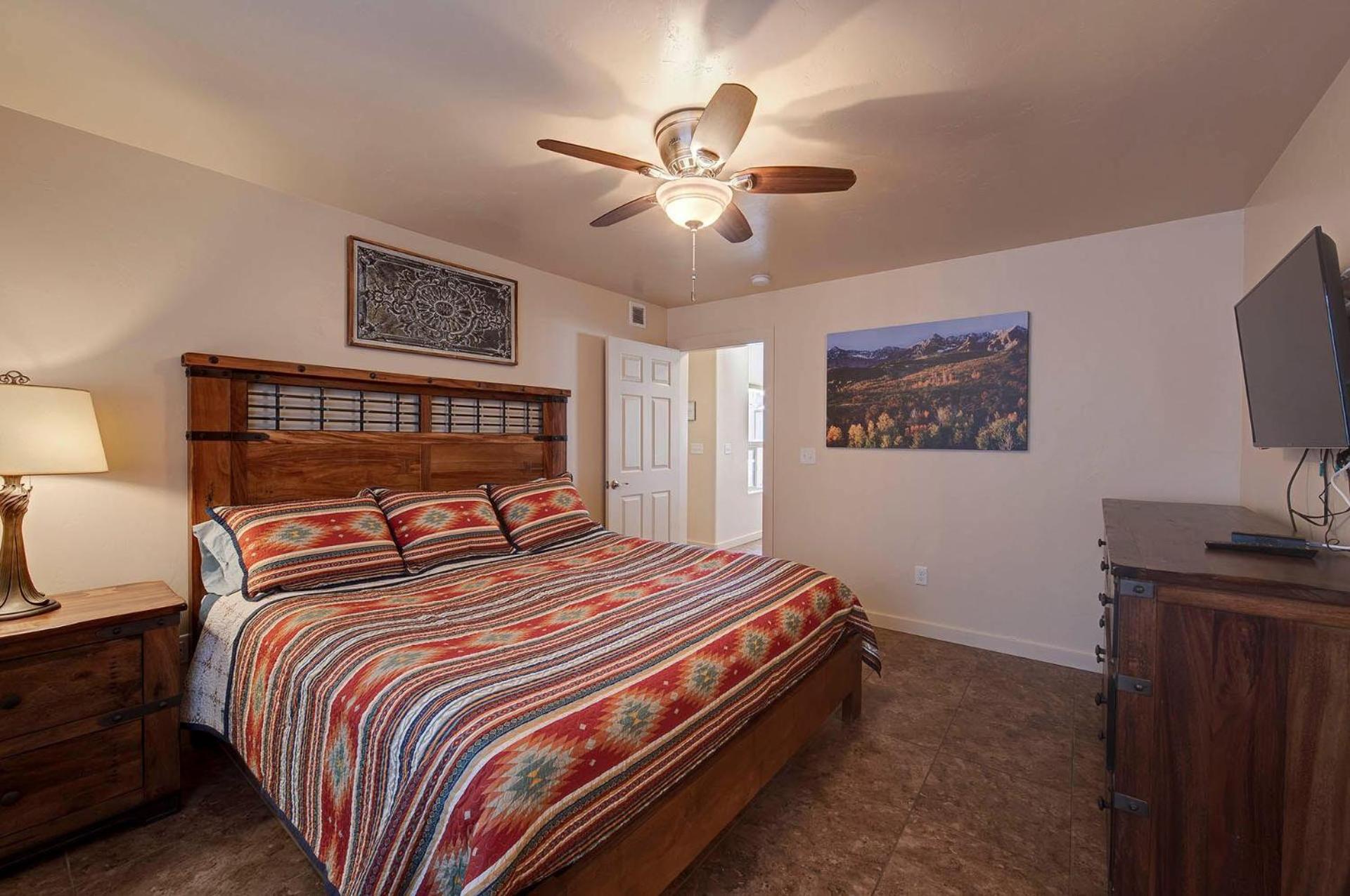 Rim Village Vista Unit 7 A2 2 view 3