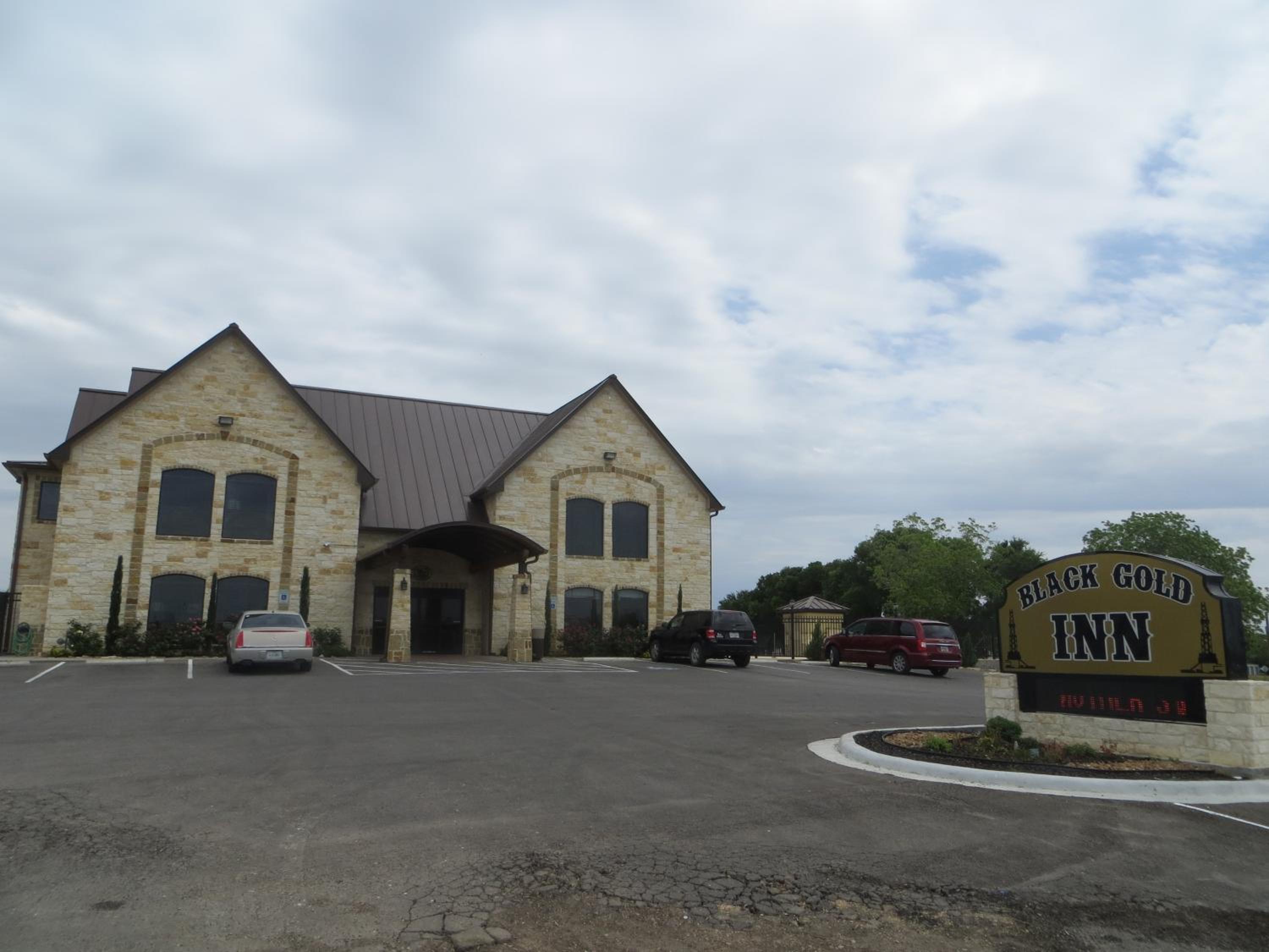 Black Gold Inn