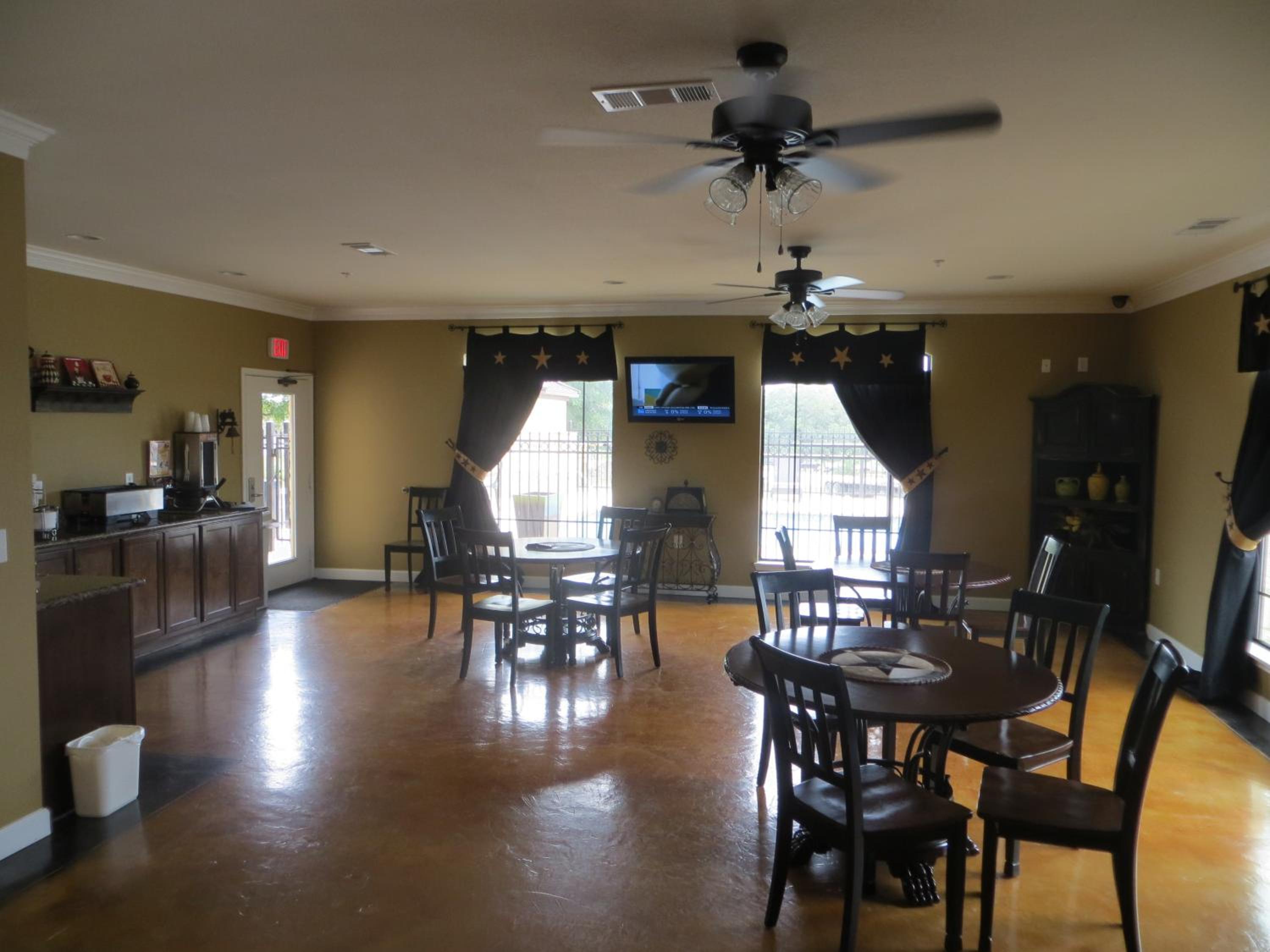 Black Gold Inn