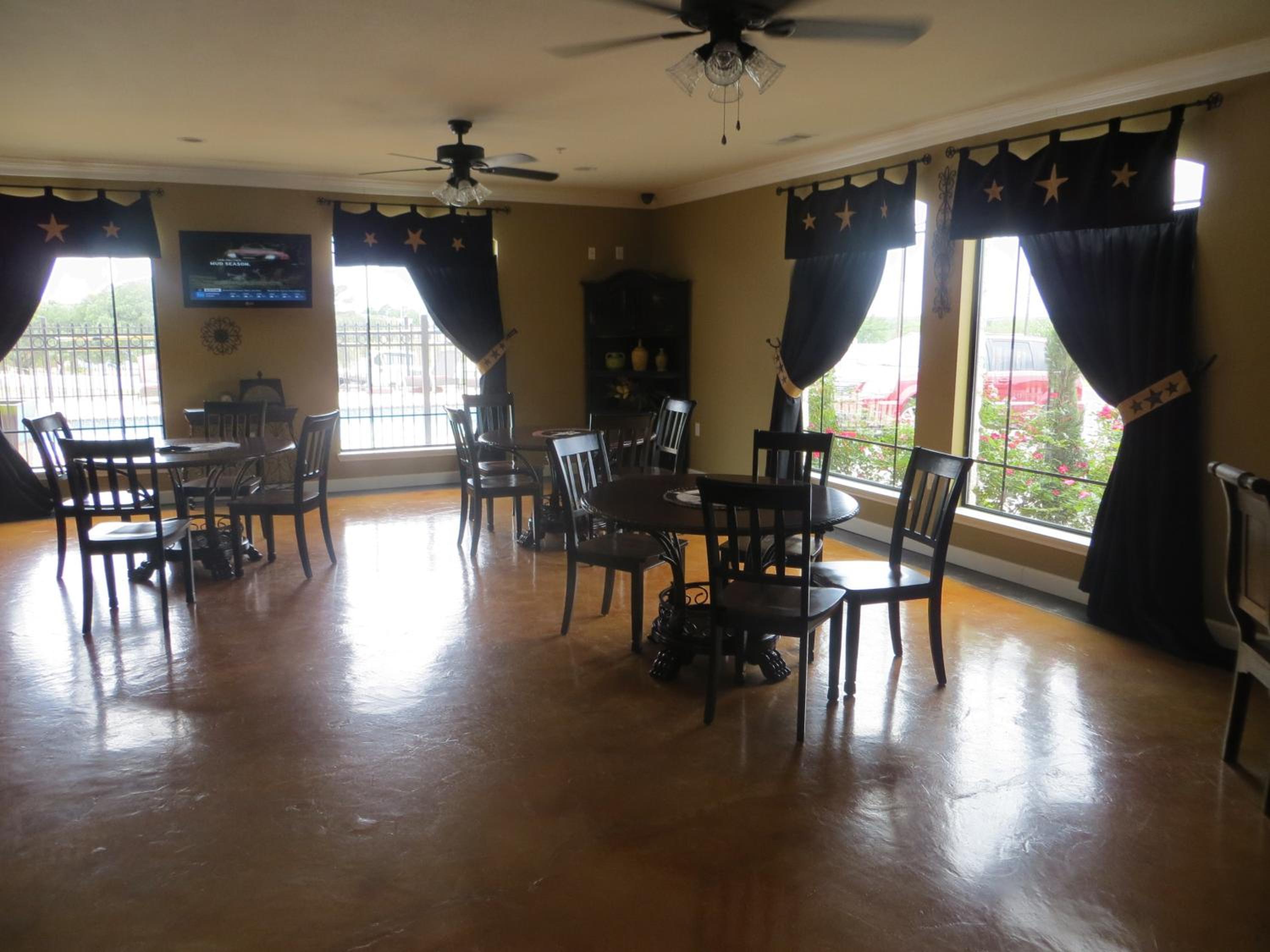 Black Gold Inn