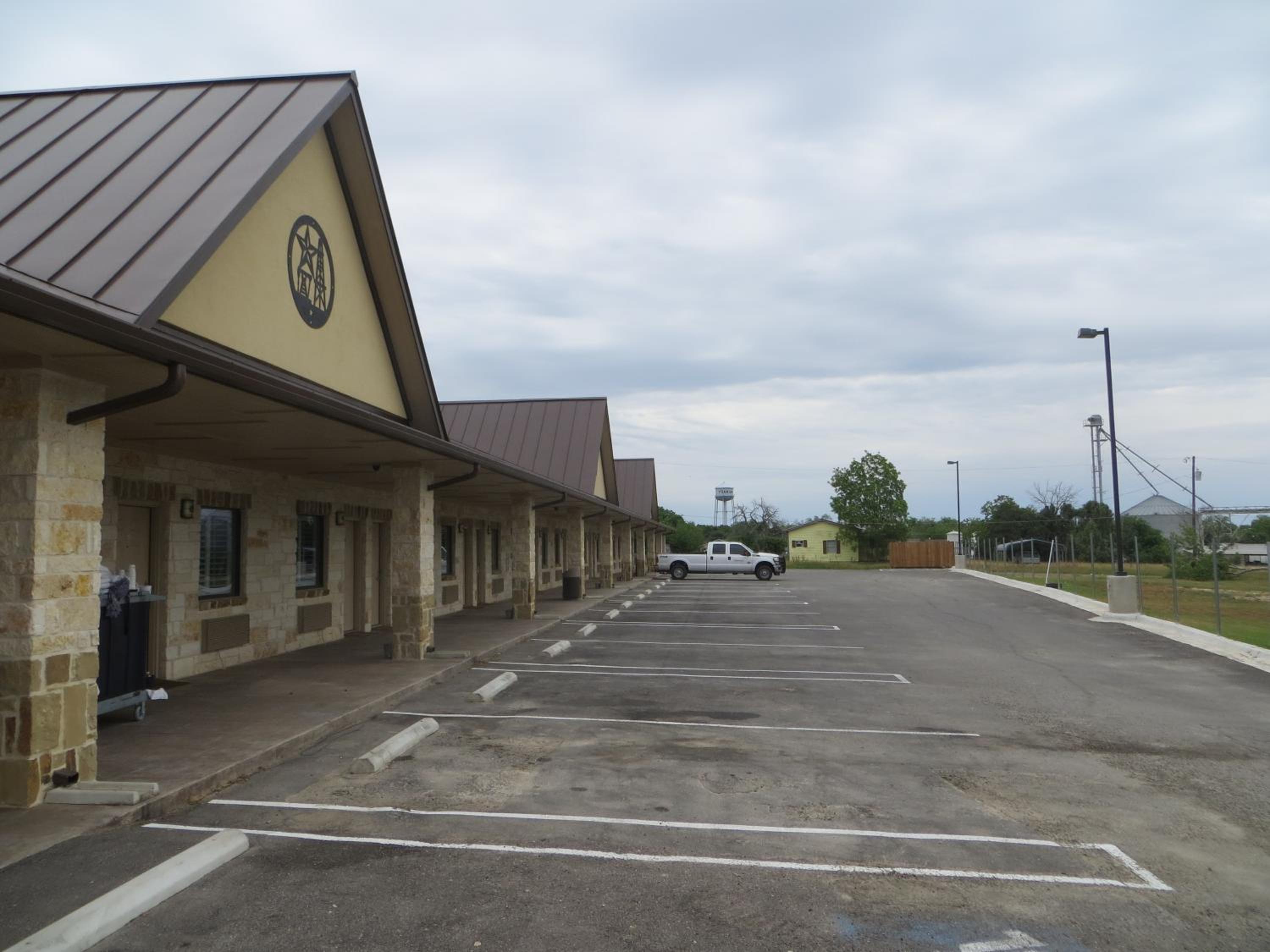 Black Gold Inn