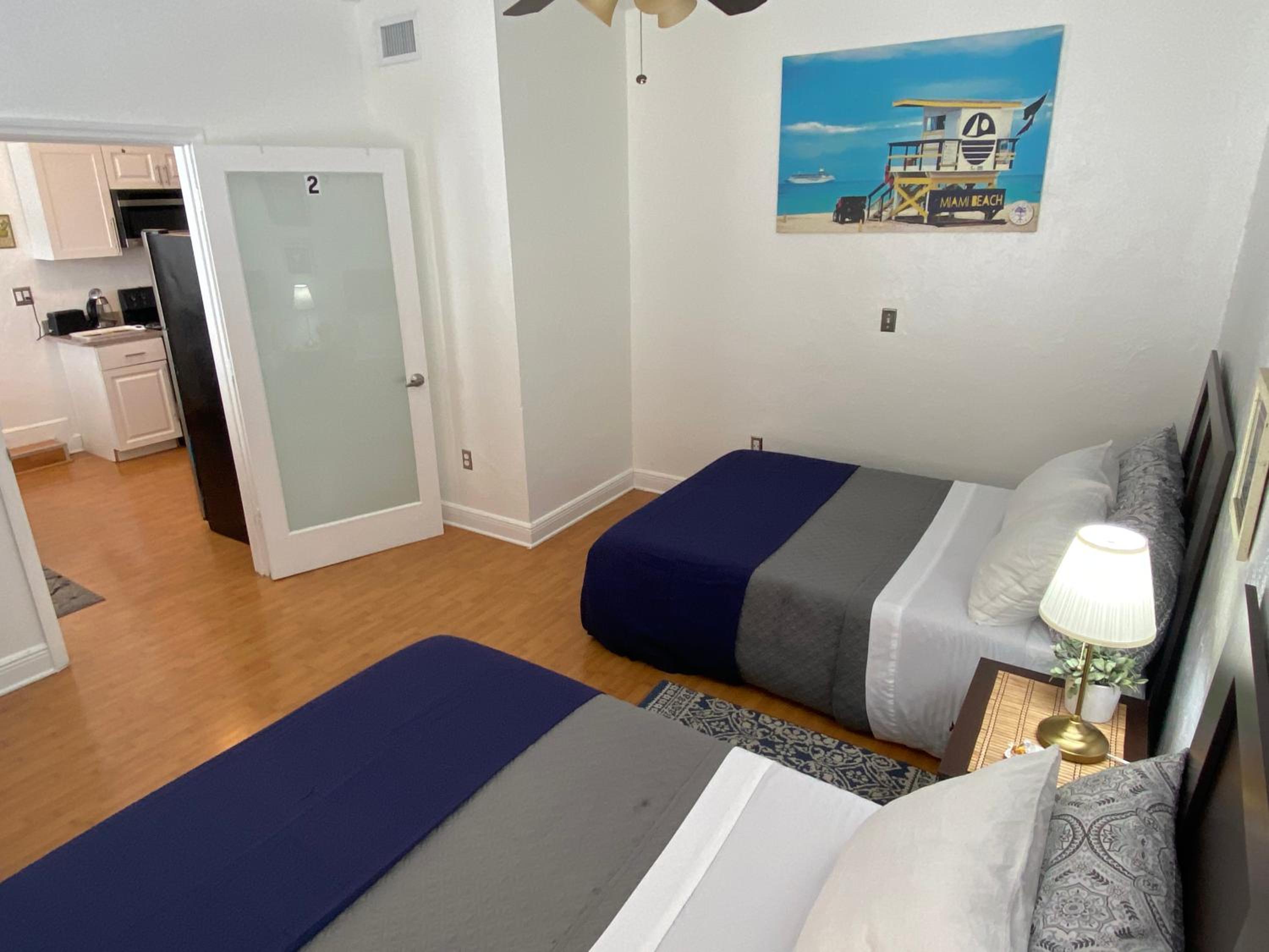 Miami Beach Rooms B&B