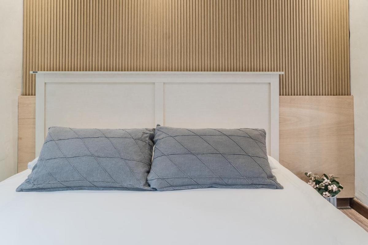 Myeongdong Artmonstay
