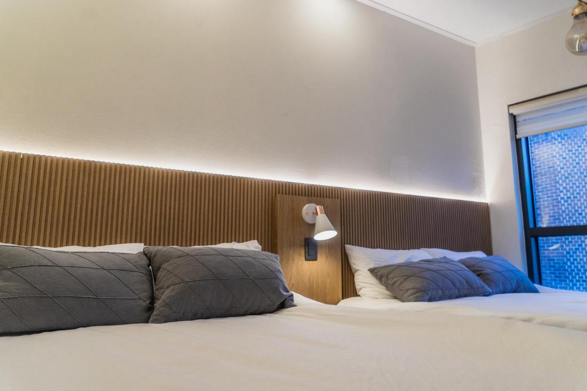 Myeongdong Artmonstay