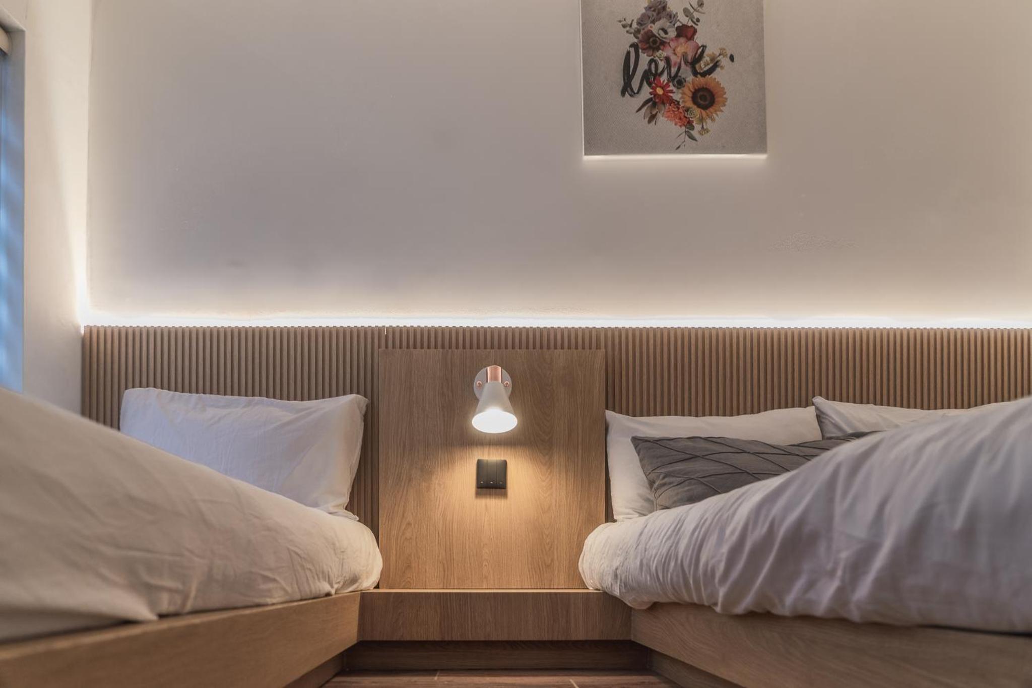 Myeongdong Artmonstay