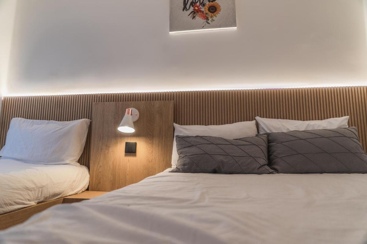 Myeongdong Artmonstay