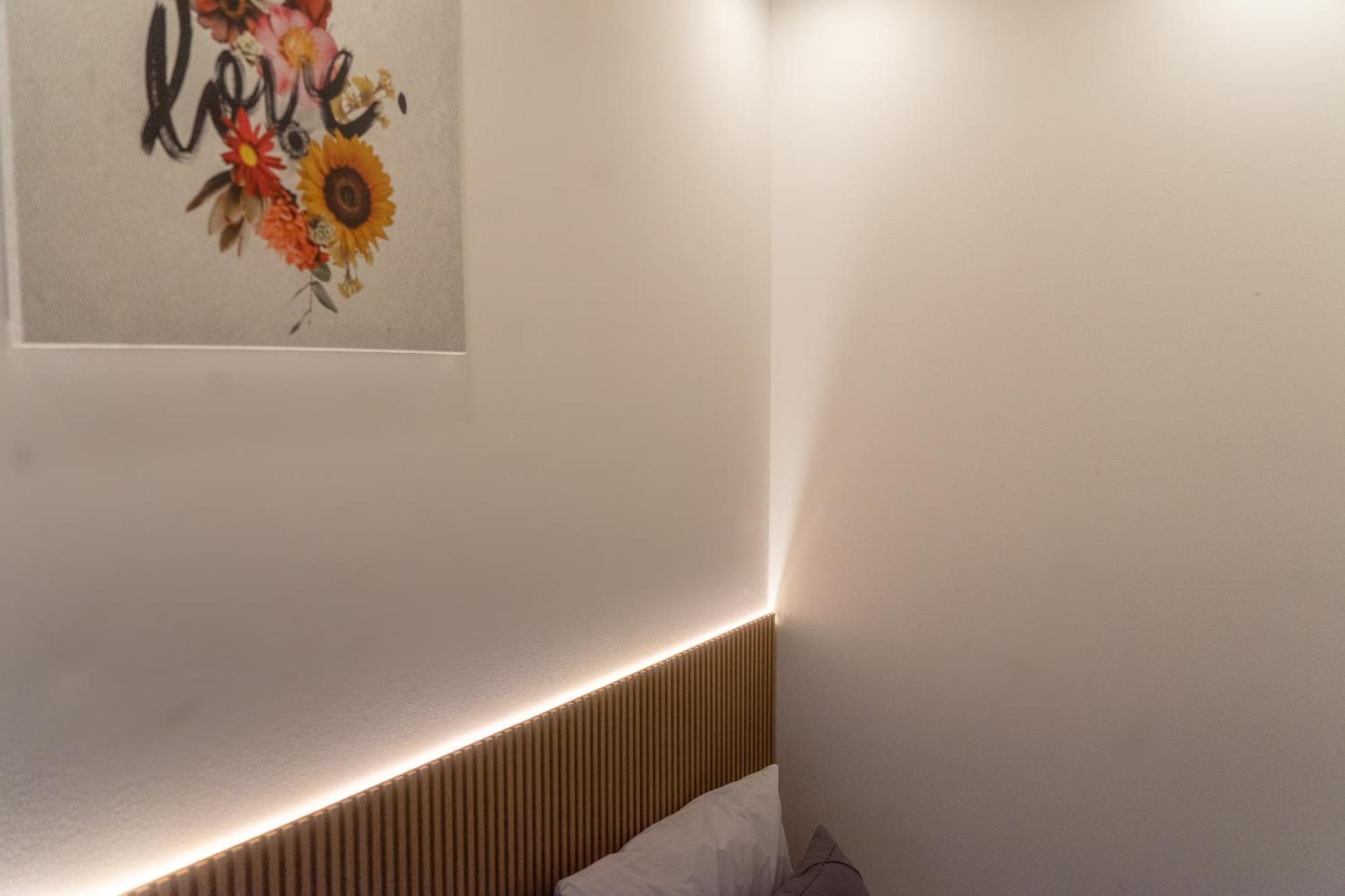 Myeongdong Artmonstay