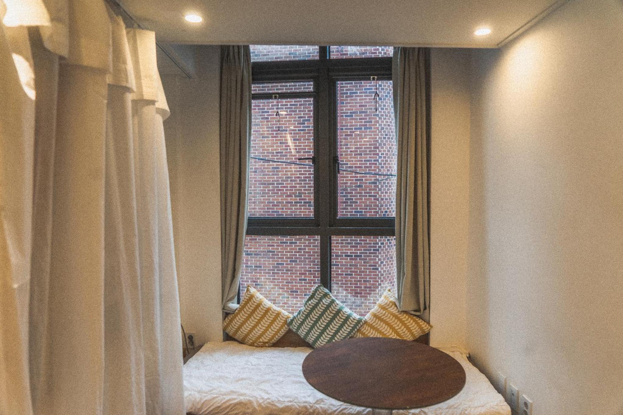 Myeongdong Artmonstay