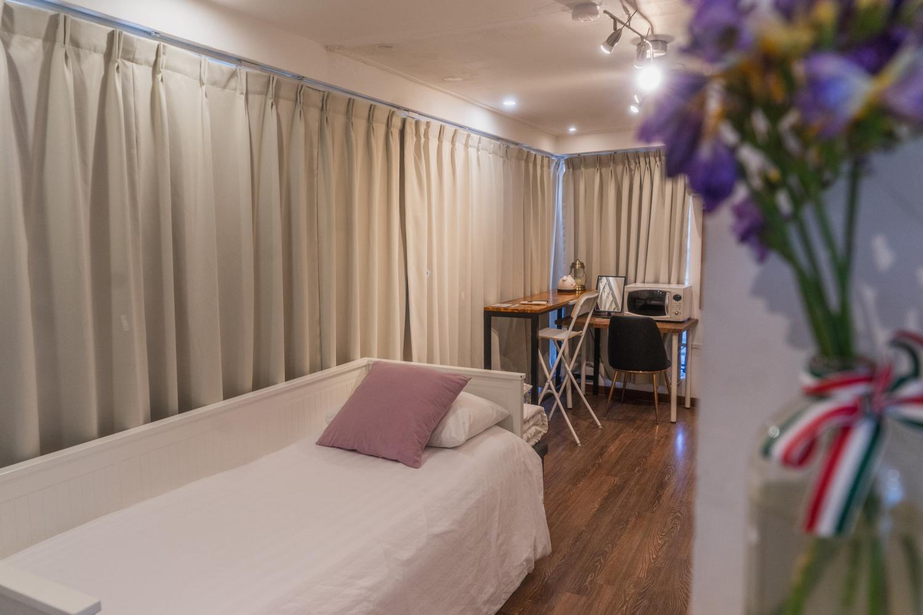 Myeongdong Artmonstay