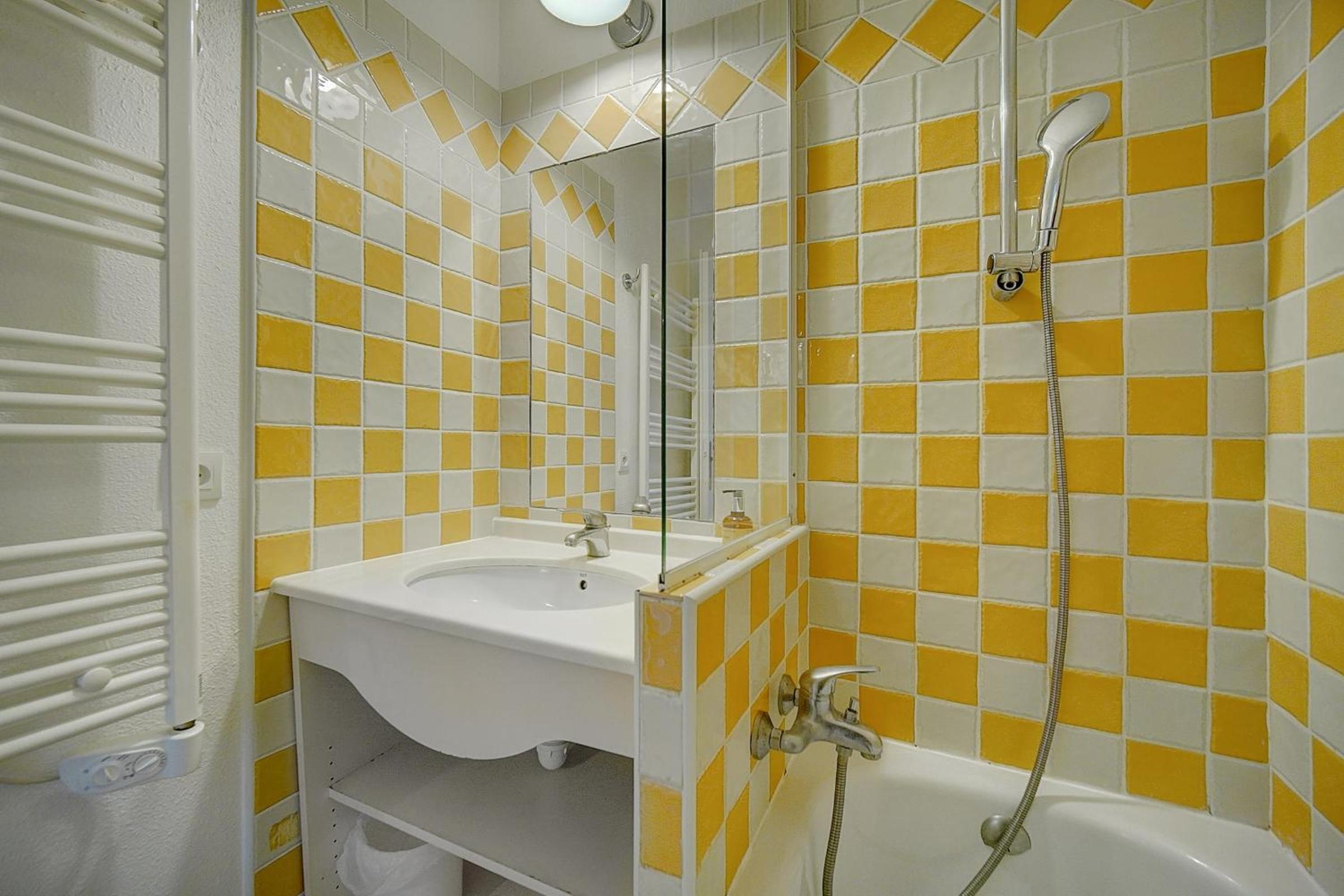 IMMOGROOM - 2 Rooms sea view - Renovated - Pool - Terrace - Parking - AC photo 4
