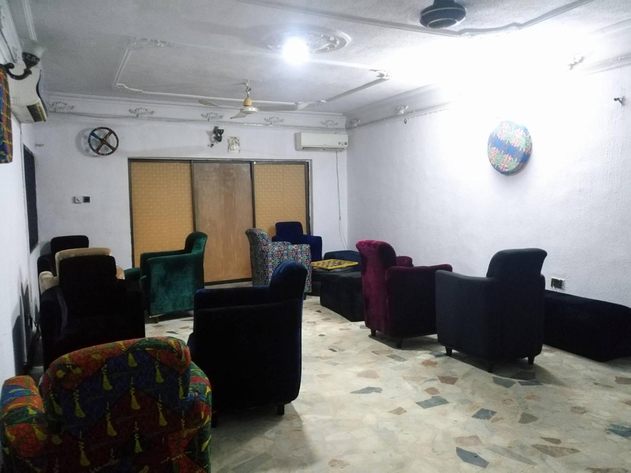 lounge