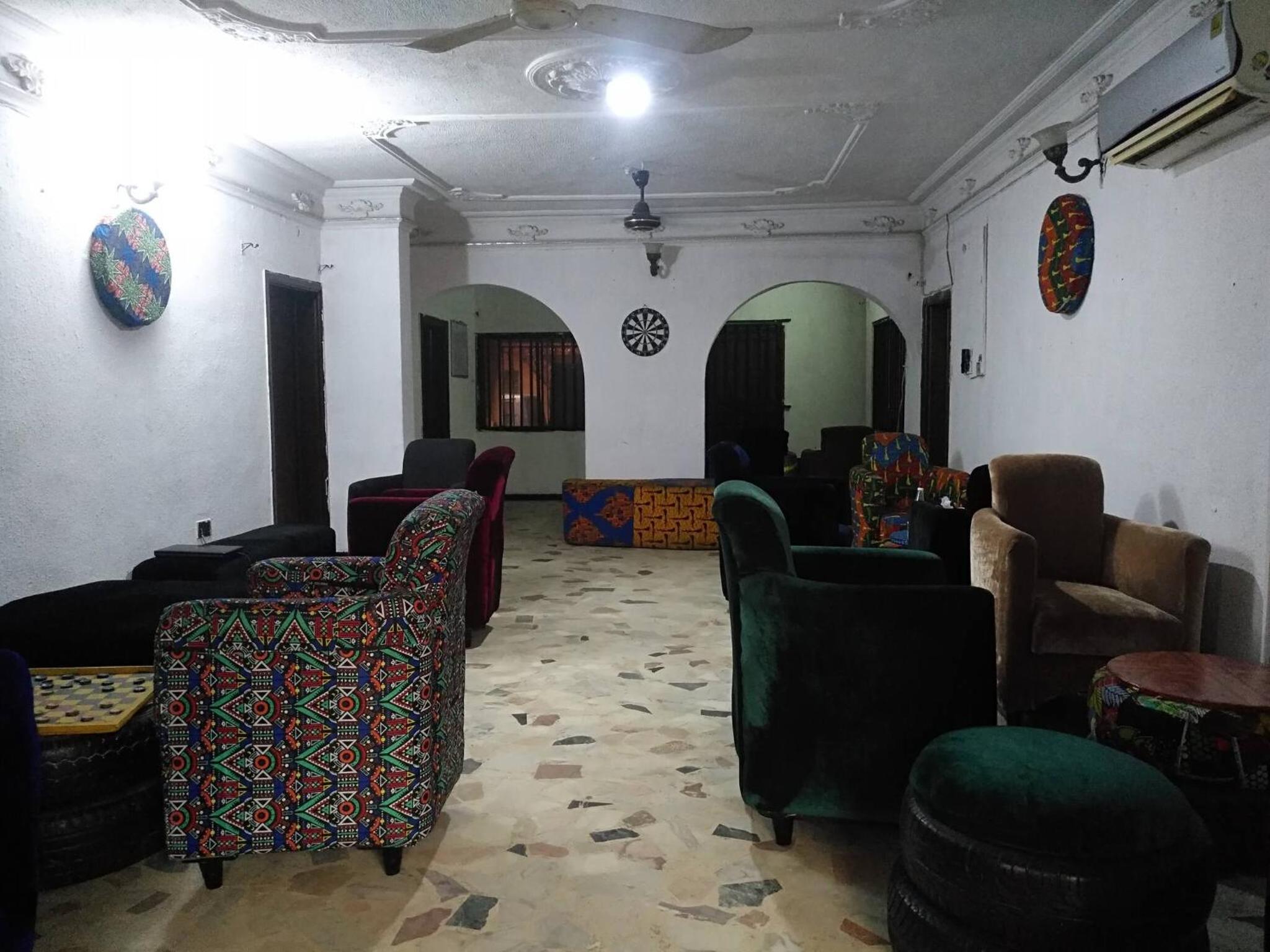 lounge