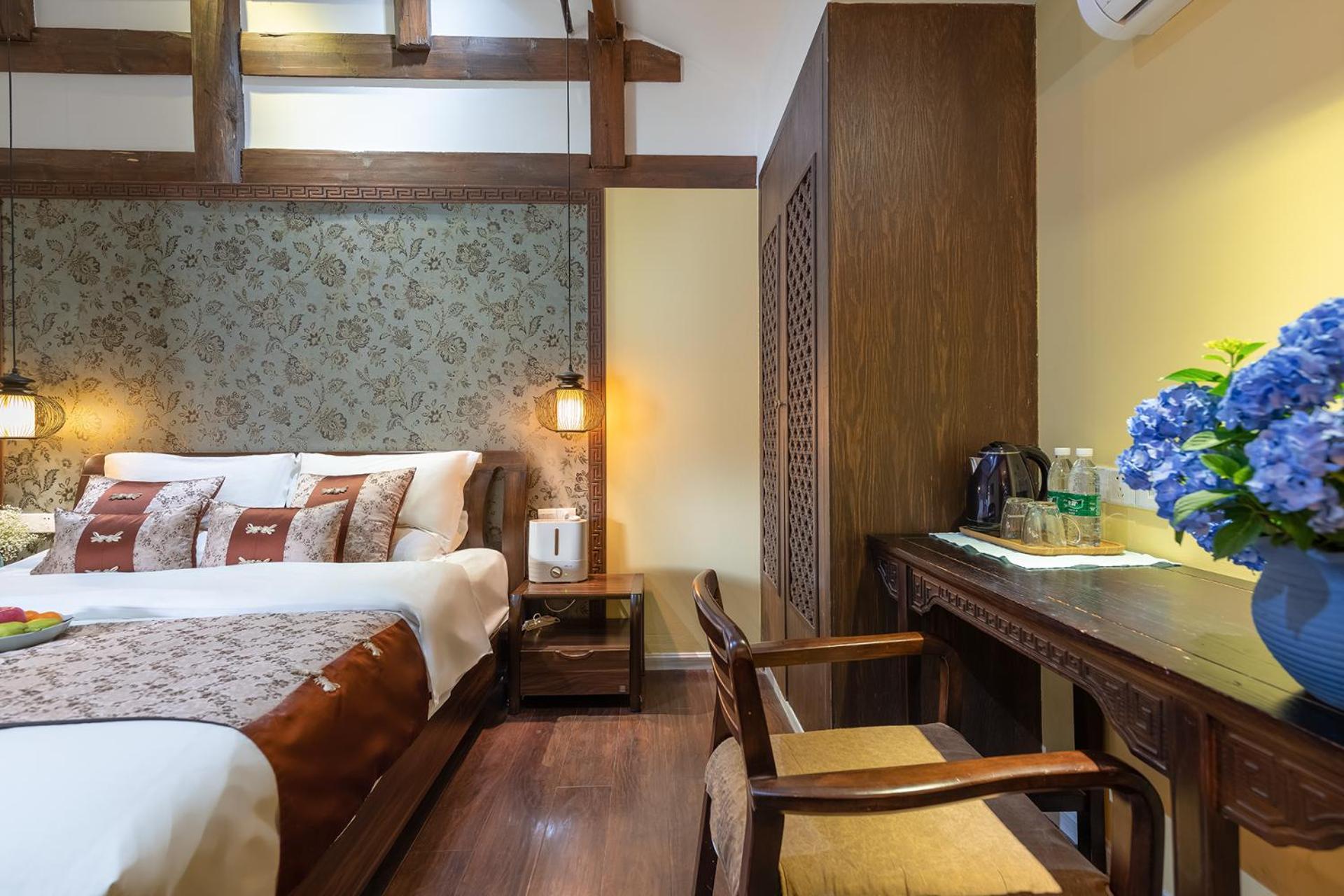 Lijiang Gui Yuan Tian Ju Guesthouse