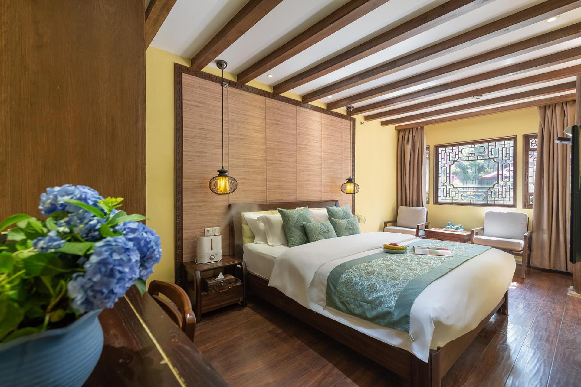 Lijiang Gui Yuan Tian Ju Guesthouse