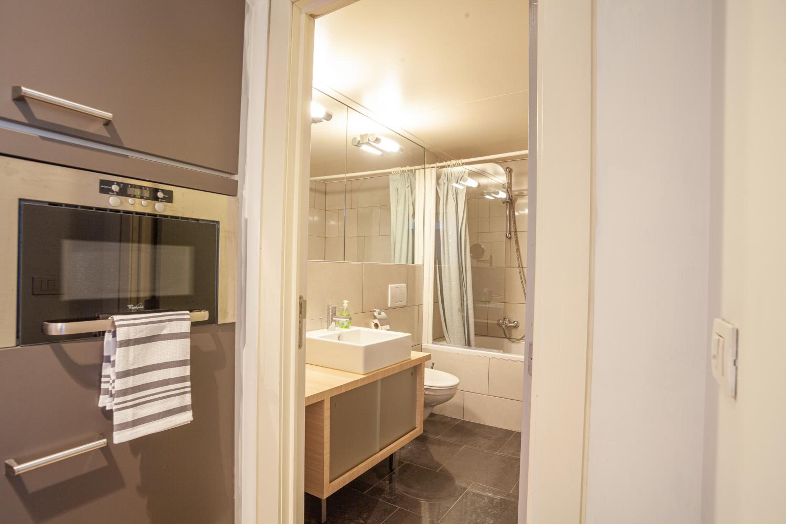 Luxury Suites Castel by Rikas Hotels view 4