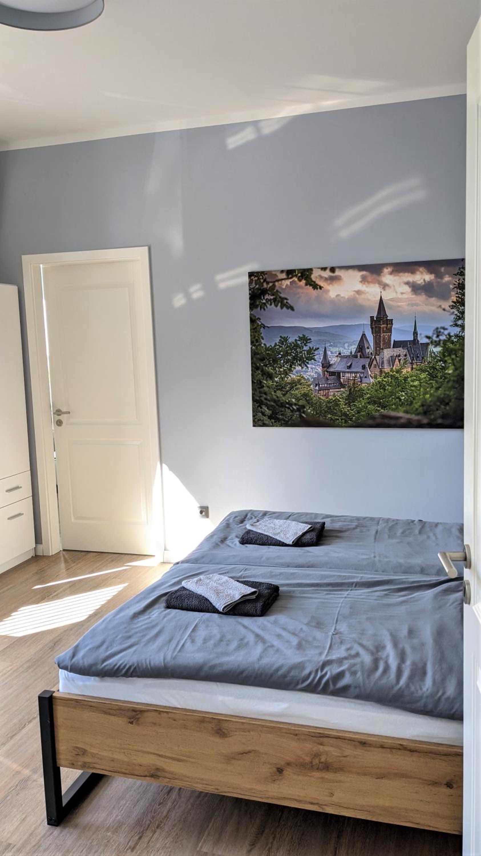 Goethes liebste Betten - stilvolle Ferienwohnungen im historischen Fachwerkhaus in Wernigerode - Parkplatz, Smart-TV, W-Lan