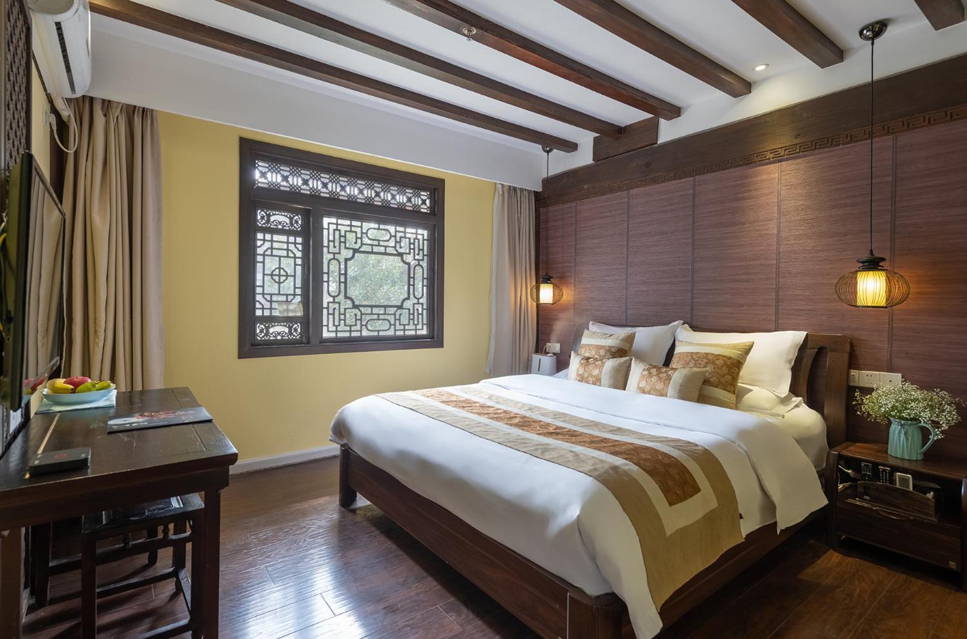 Lijiang Gui Yuan Tian Ju Guesthouse
