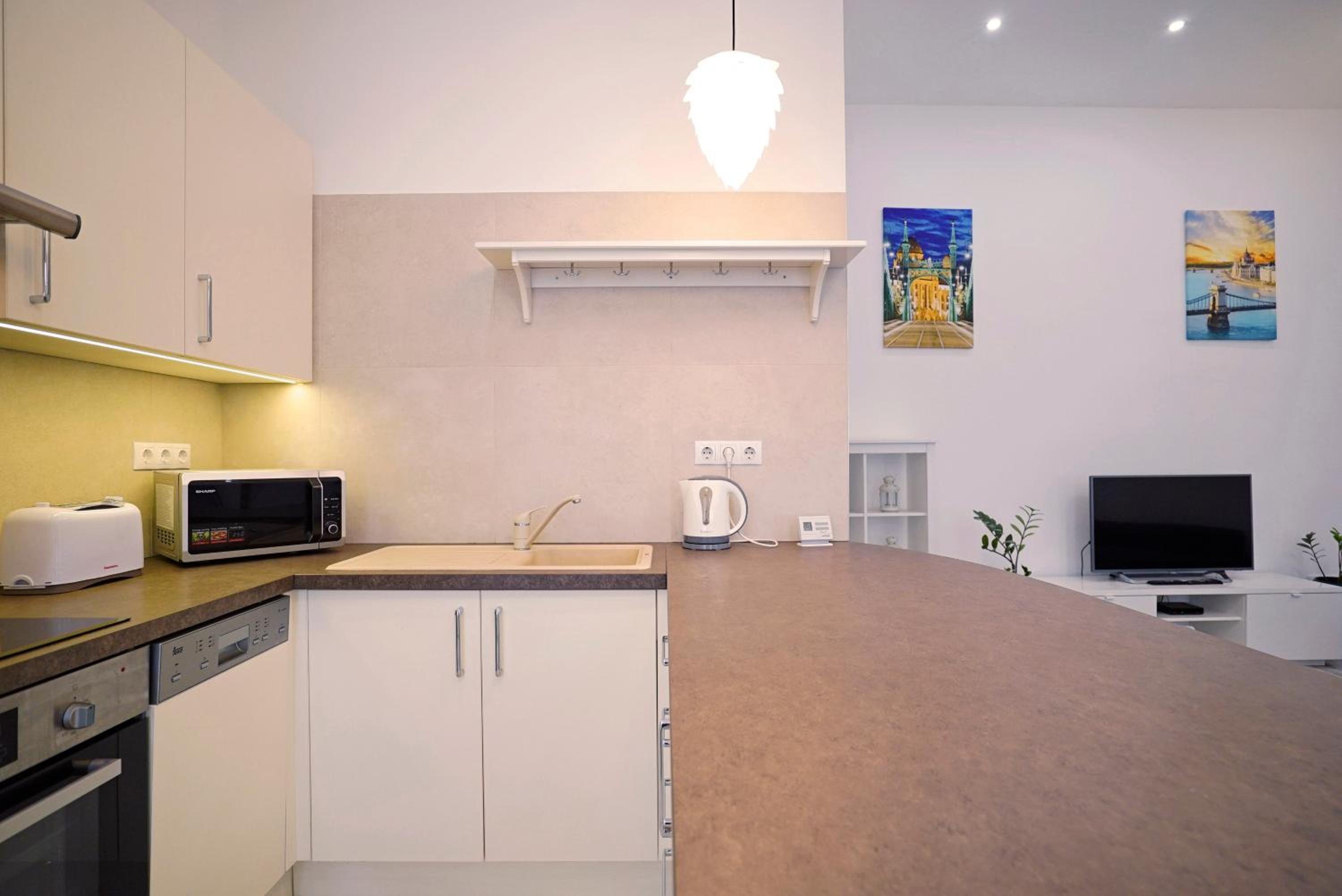 Rumbach Apartment