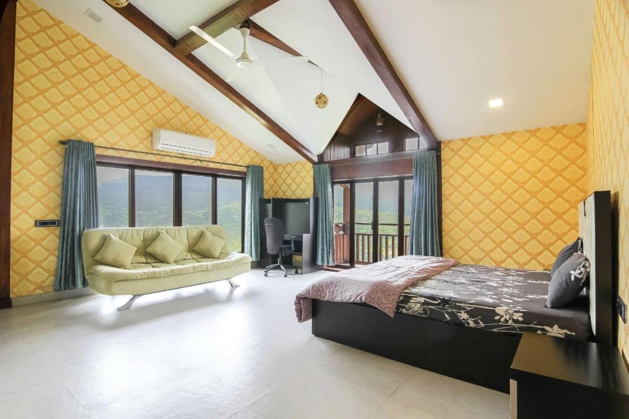Beautiful NEO Villa Mahagoan 4Bhk view 3