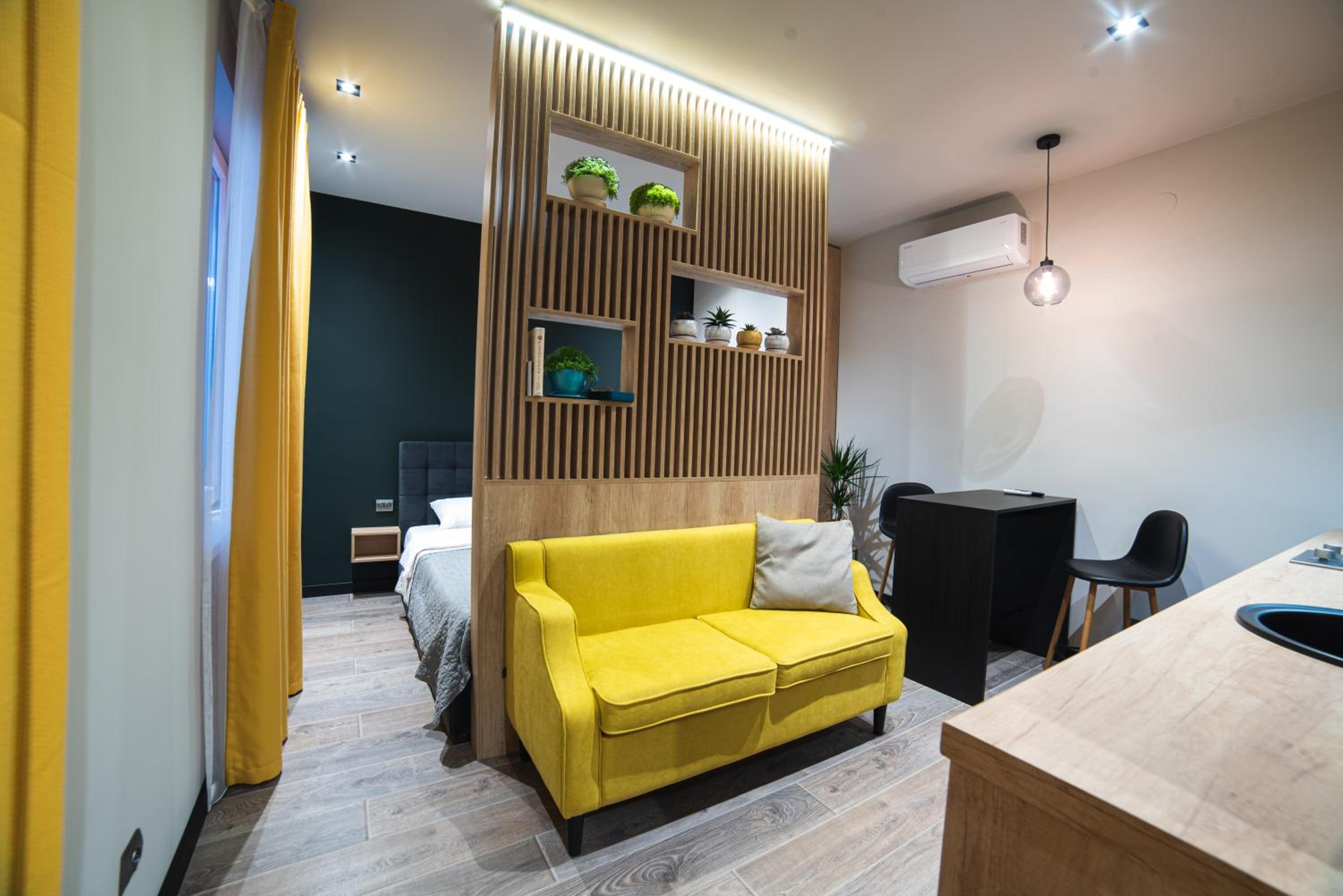 EVURI Apartments Petofi