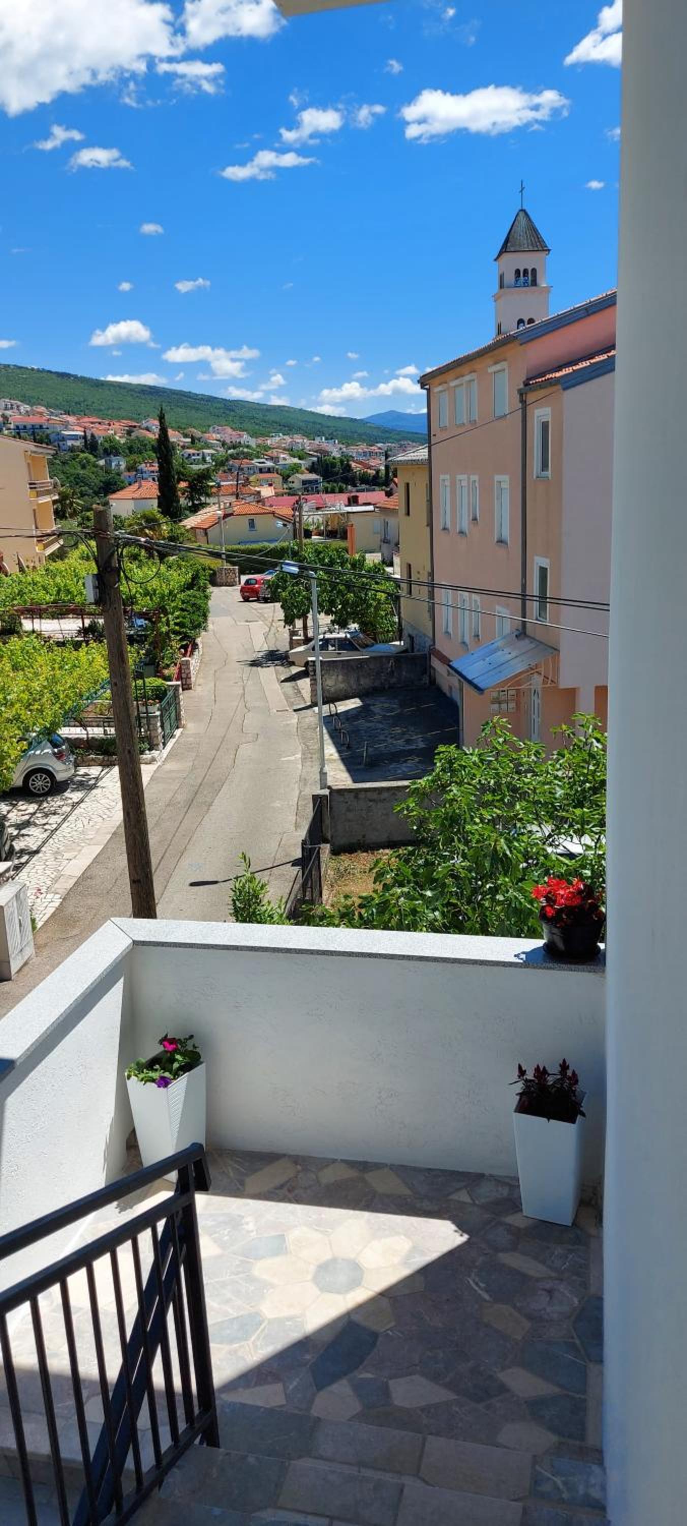 Apartments Ema