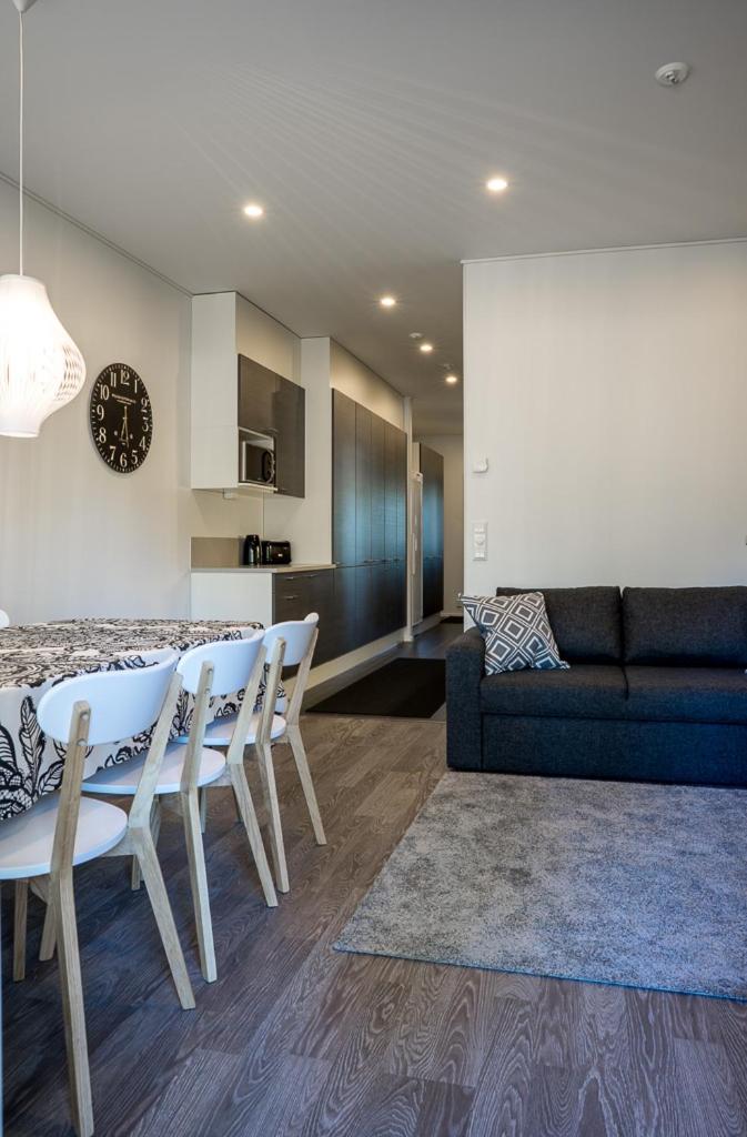 Sky Villas B3 view 4