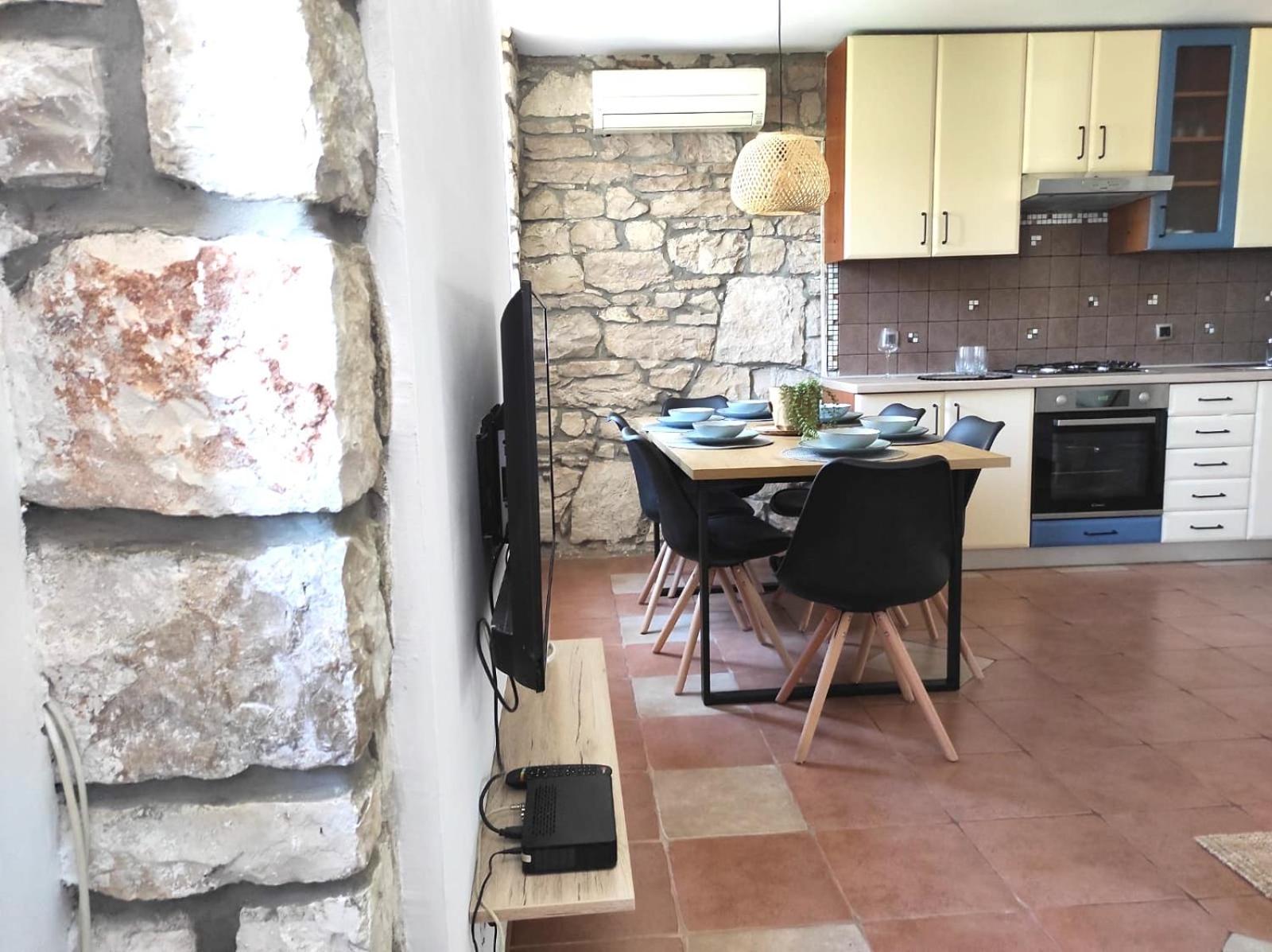 Casa San Benussi view 3