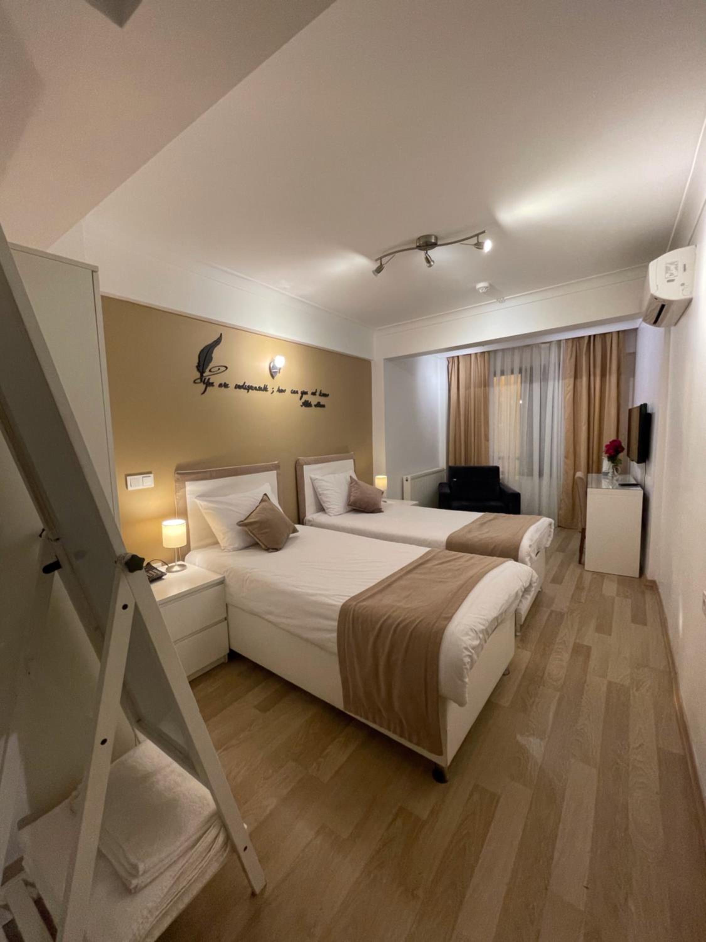 The Print House Otel - Image 18