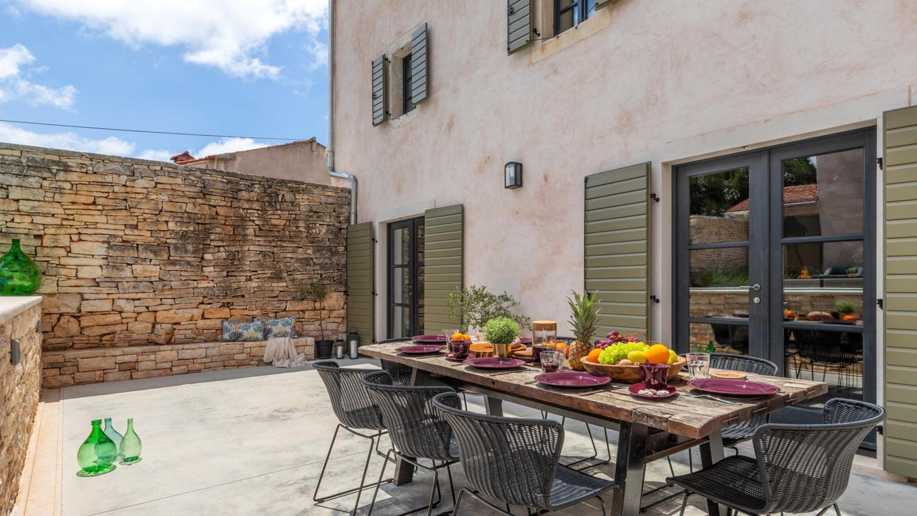 Hotel Villa Elena - Image 1