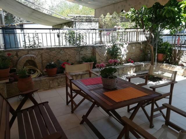 Boubou's place view 5