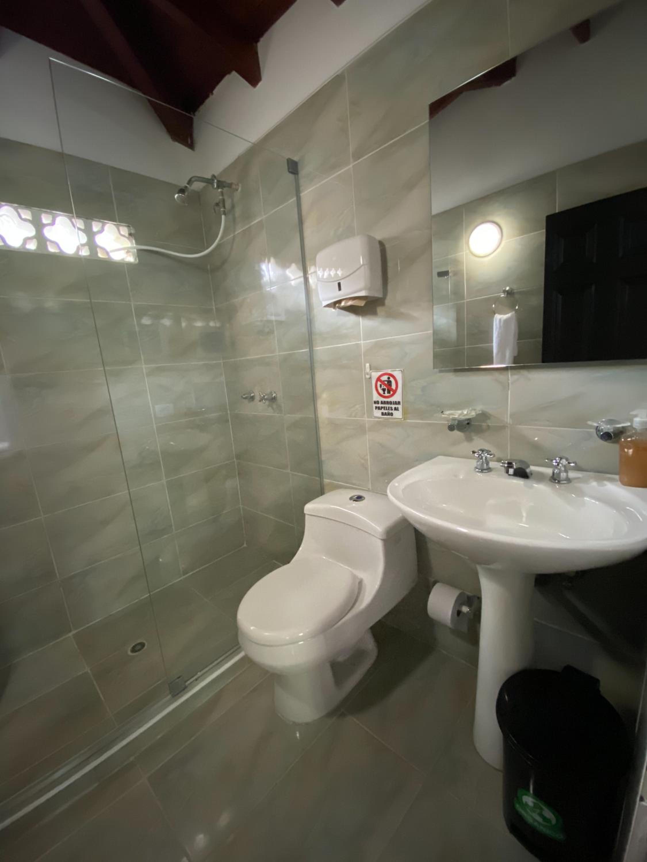 Medellin Vacations - Hotel Lleras Premium 1 - Property Image 2