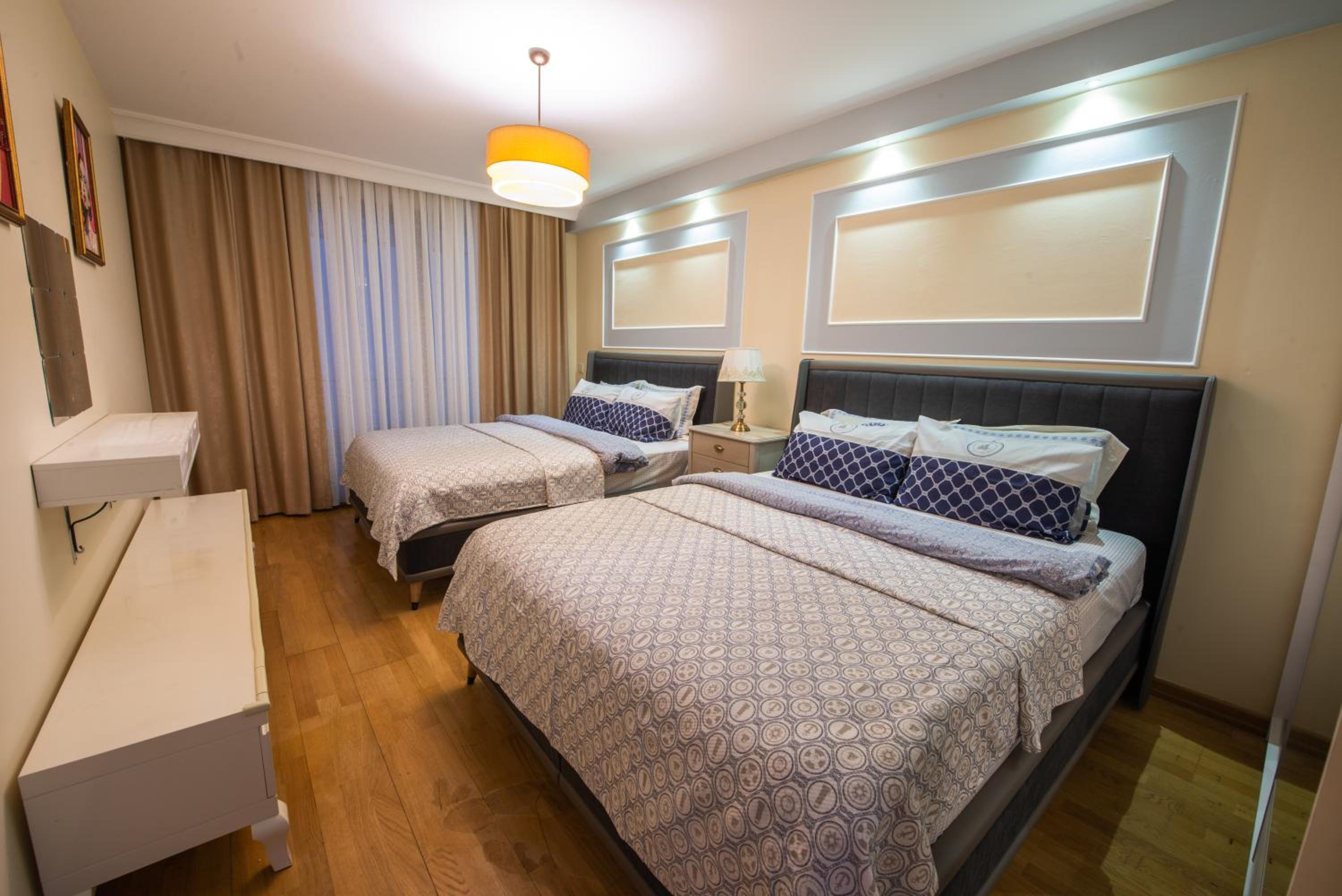 Three bedroom Duplex apartment with large terrace