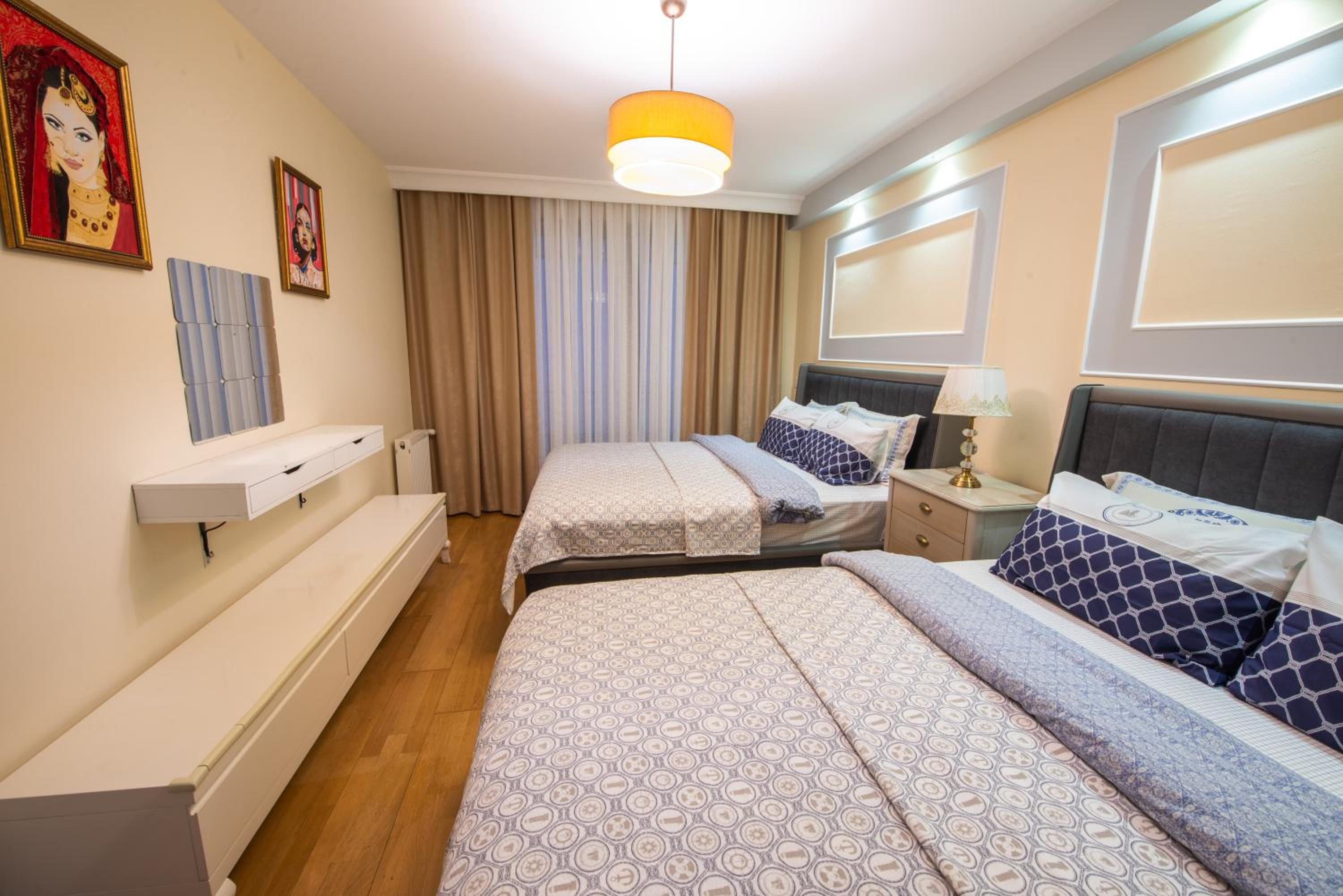 Three bedroom Duplex apartment with large terrace