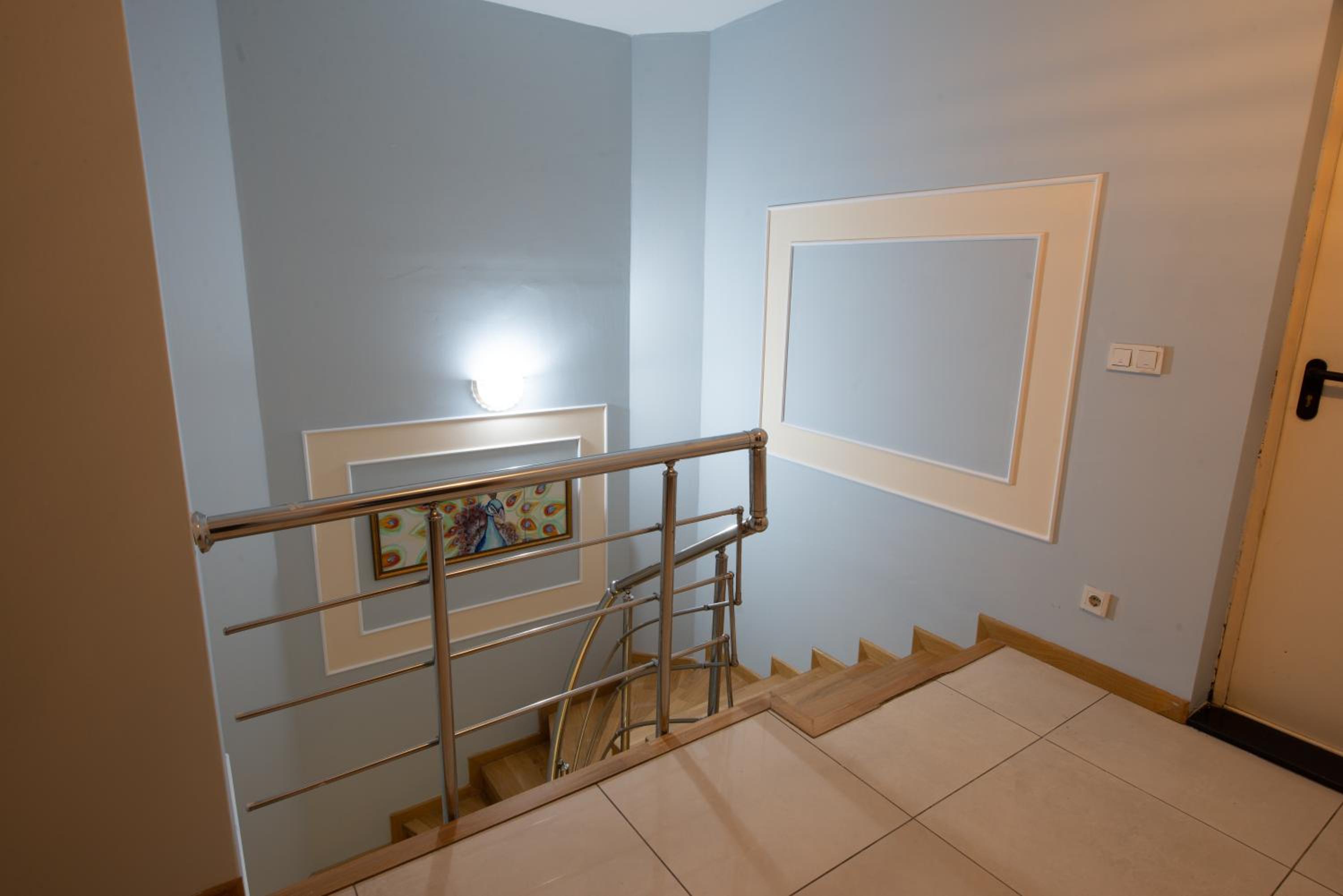 Three bedroom Duplex apartment with large terrace