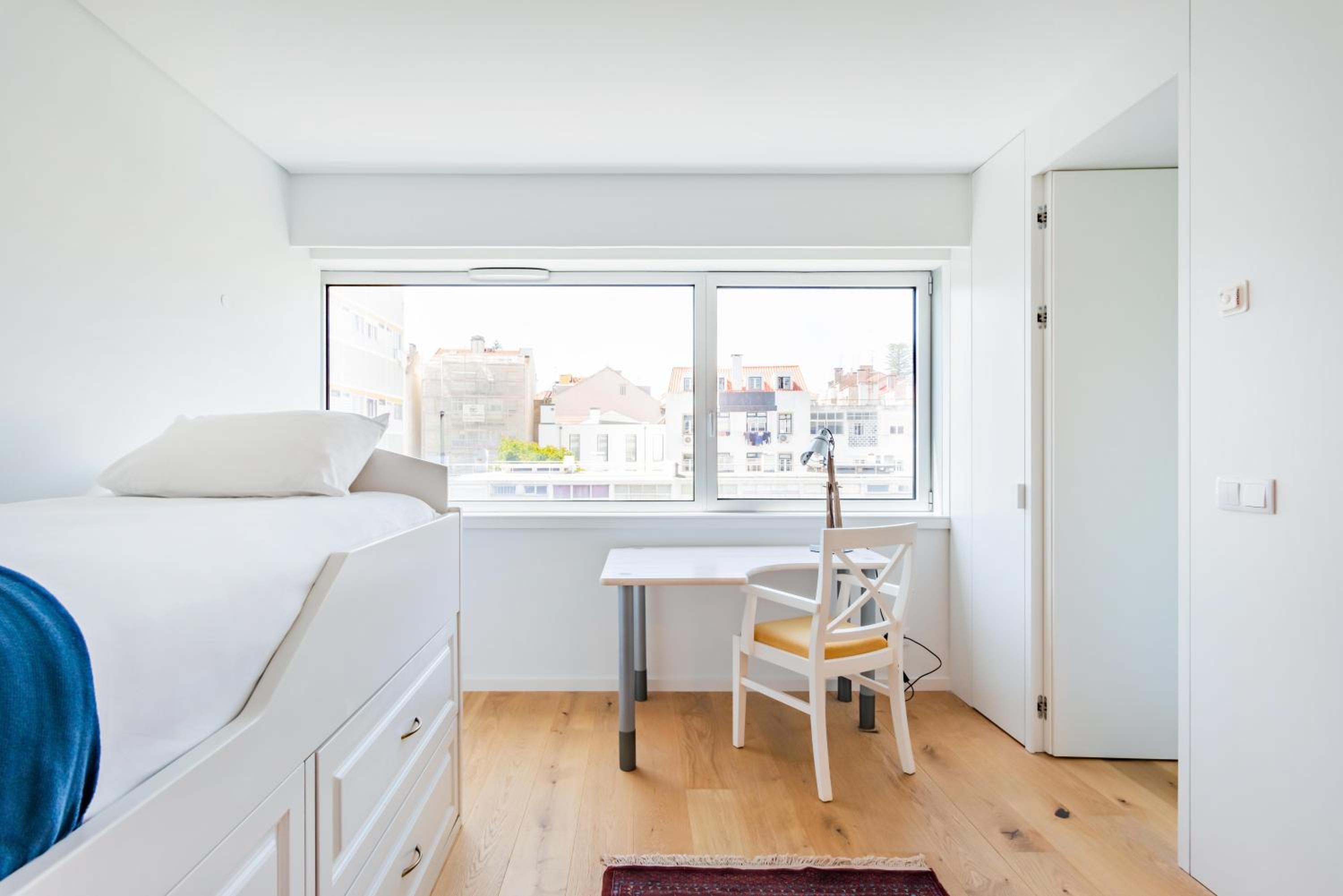 Estrela Modern Flat @ Infante Santo view 2