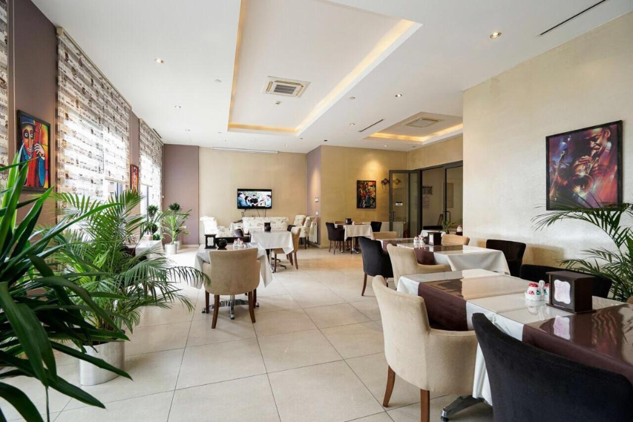 Three bedroom Duplex apartment with large terrace