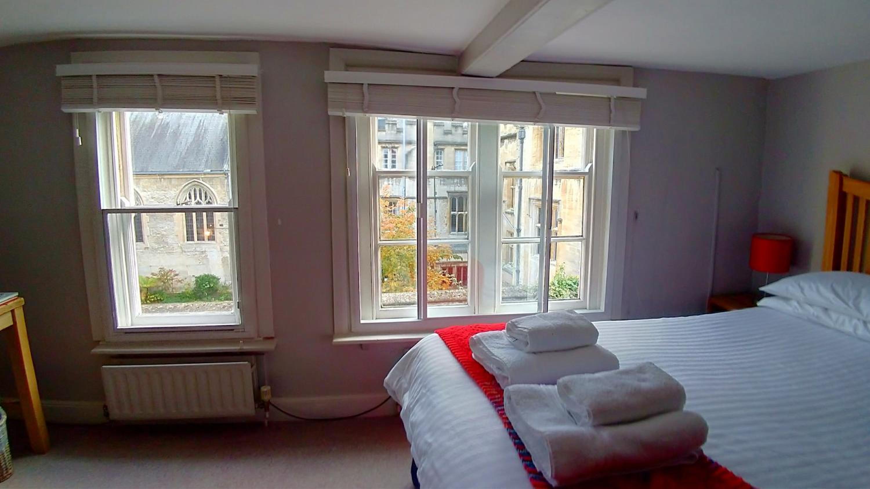 Oxford Vacations - Tower House Guest House - Property Image 8