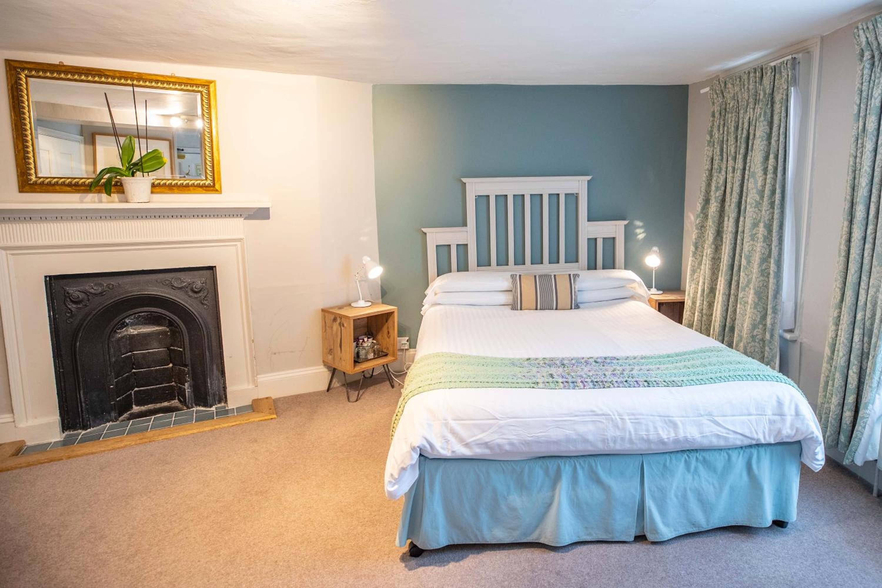 Oxford Vacations - Tower House Guest House - Property Image 2