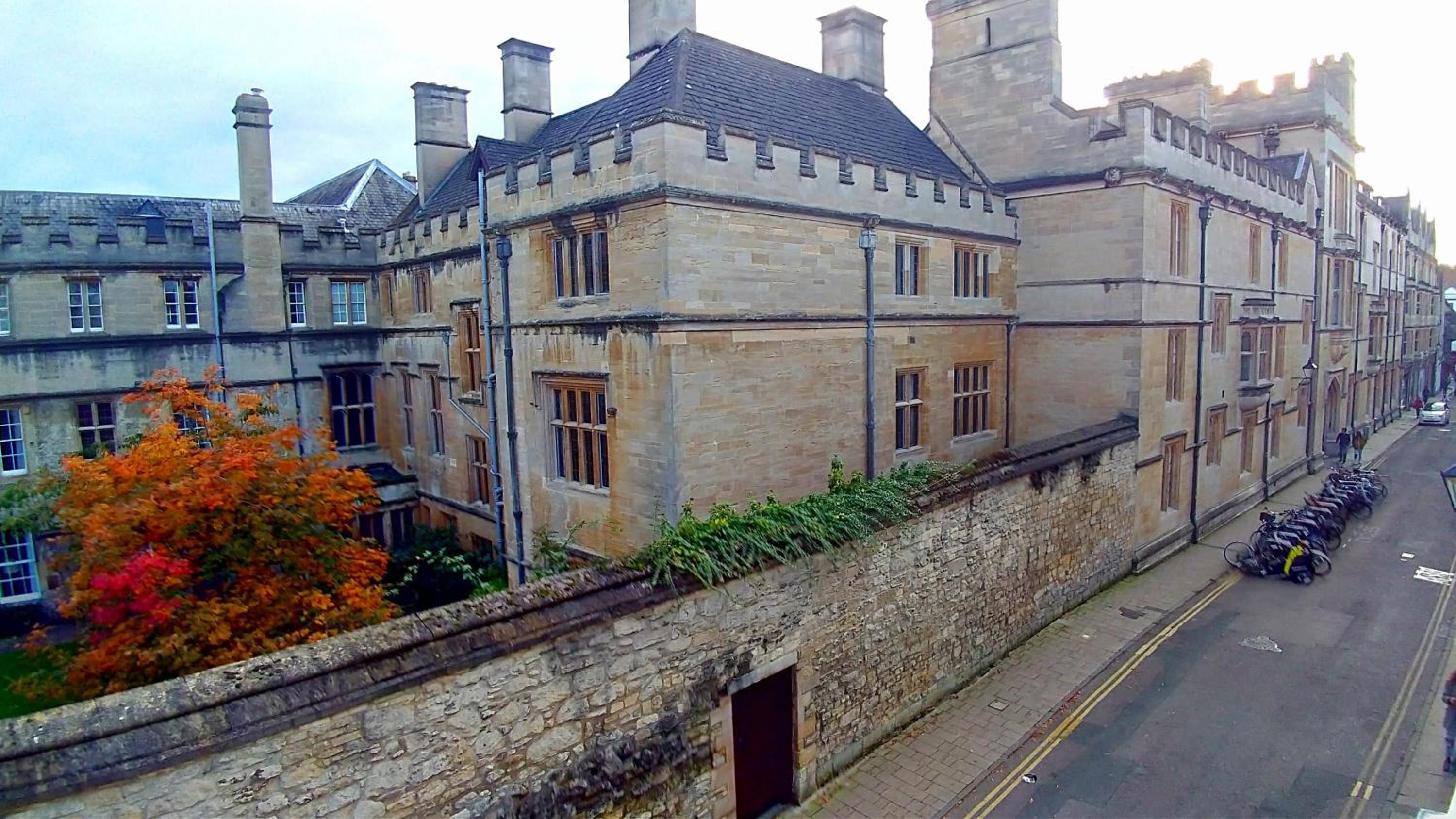 Oxford Vacations - Tower House Guest House - Property Image 7