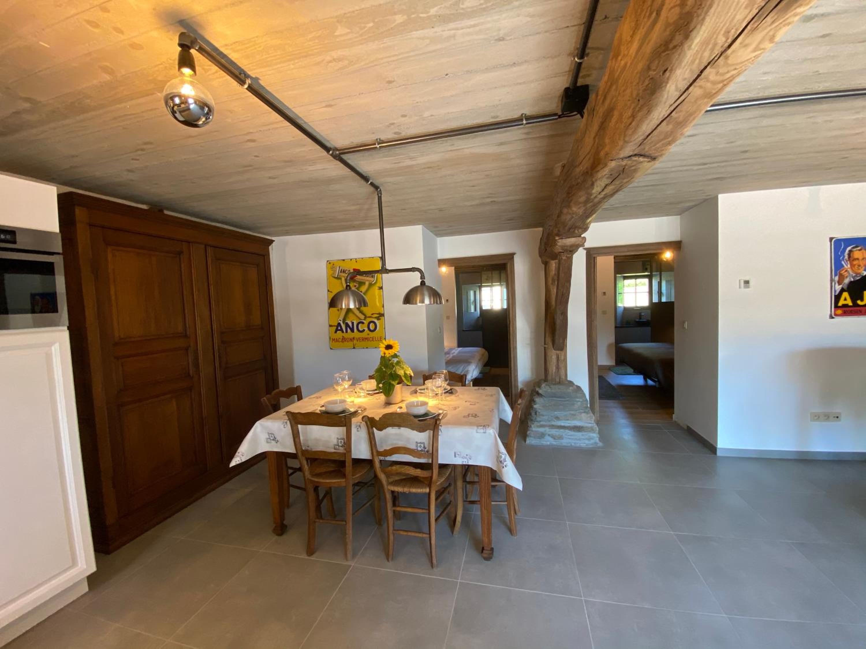 Le Scailleteux - Gîte de charme clôturé, accès à la rivière