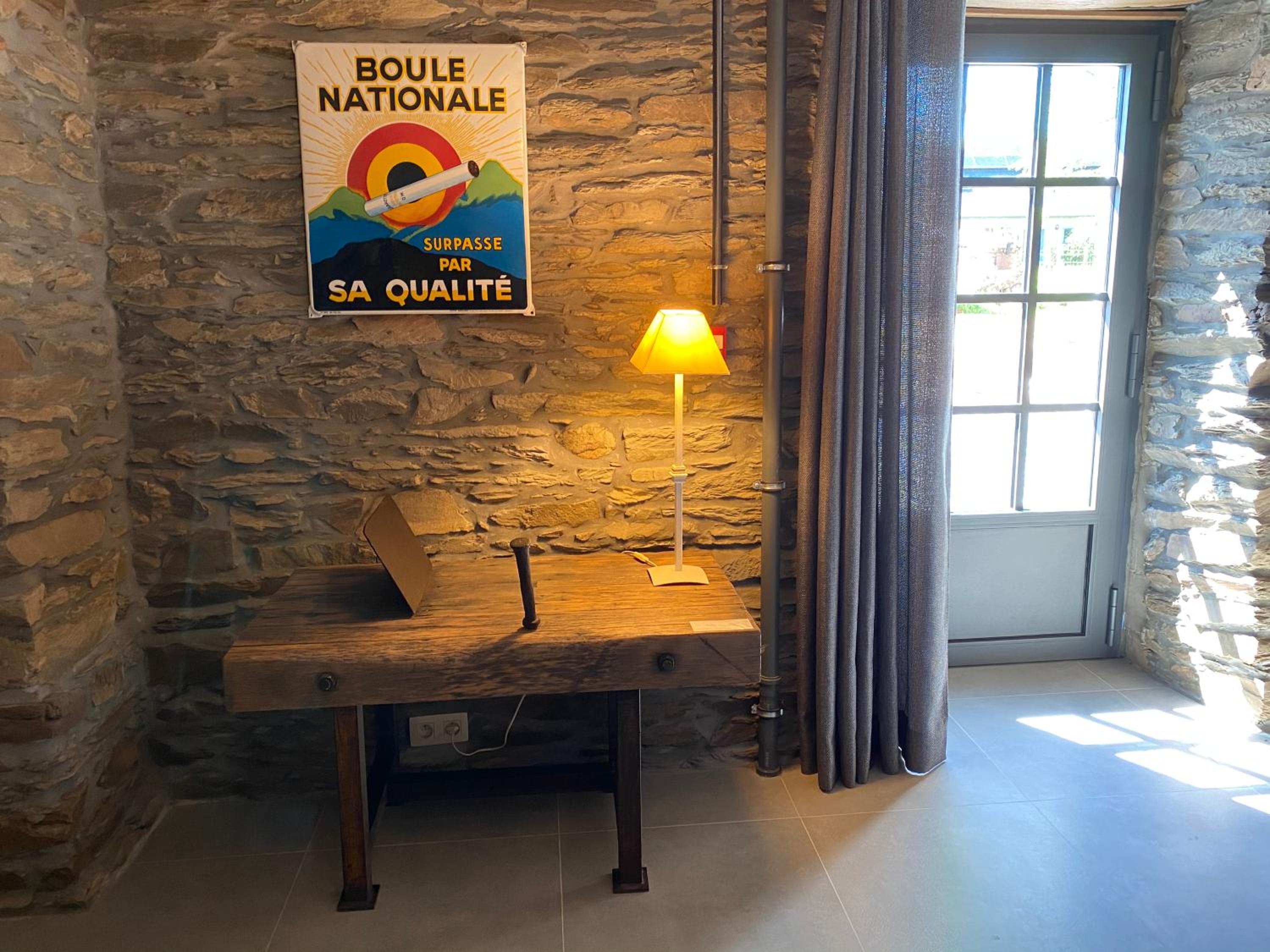 Le Scailleteux - Gîte de charme clôturé, accès à la rivière